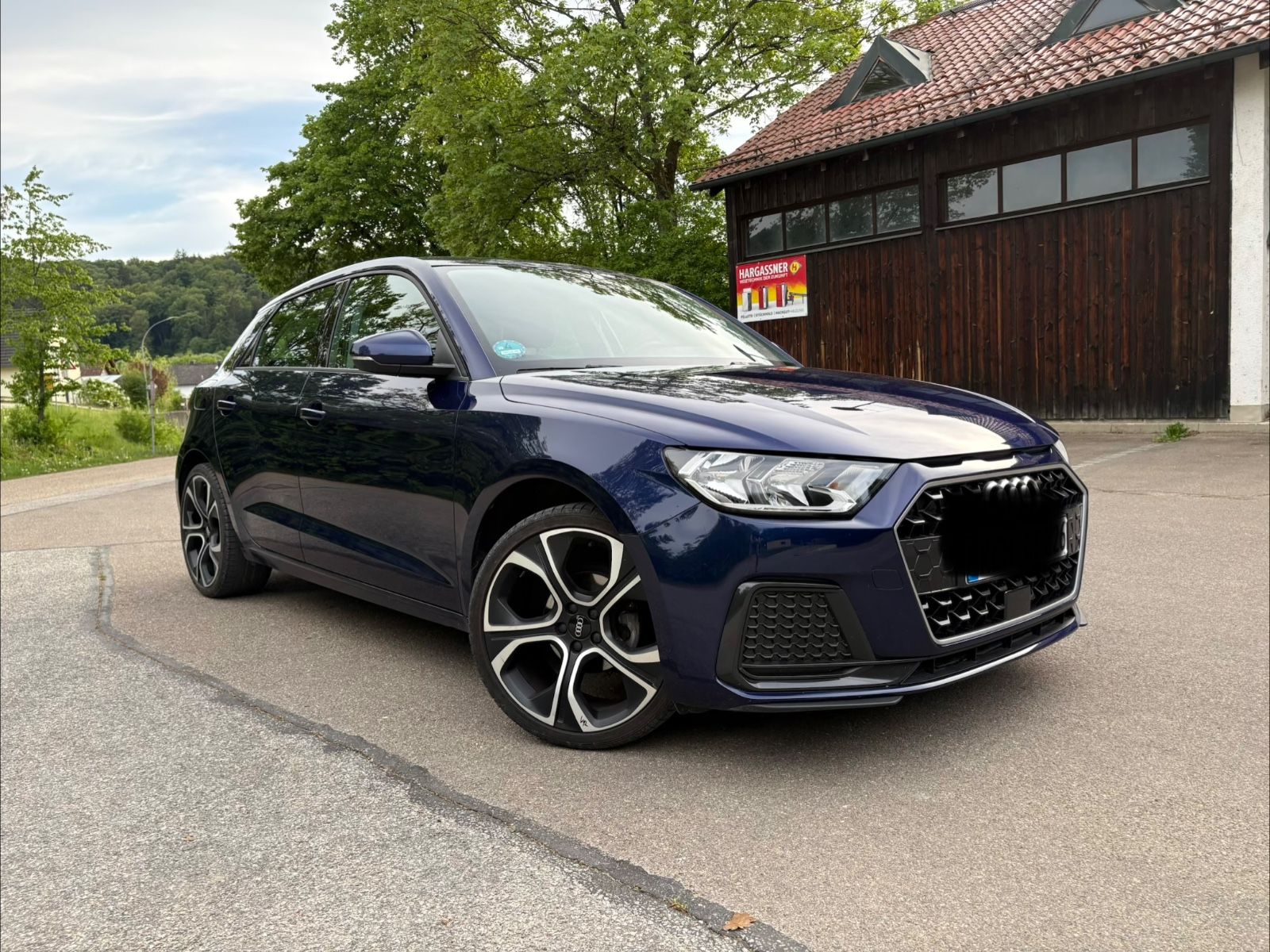 Audi A1 2023, 24 500 км, 70 kW (95 PS) бензин, schaltgetriebe — фото с аукциона, доставка в Беларусь
