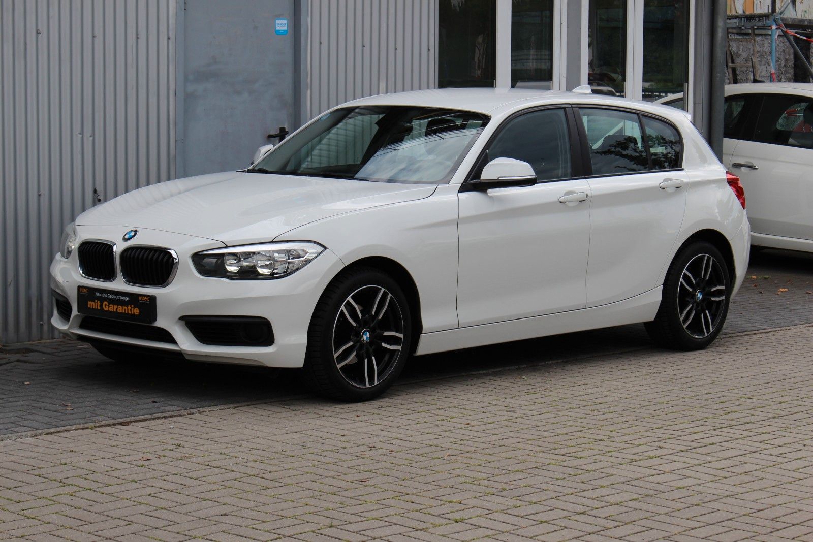 BMW 118 2015, 88 870 км, 110 kW (150 PS) дизель, автомат — фото с аукциона, доставка в Беларусь