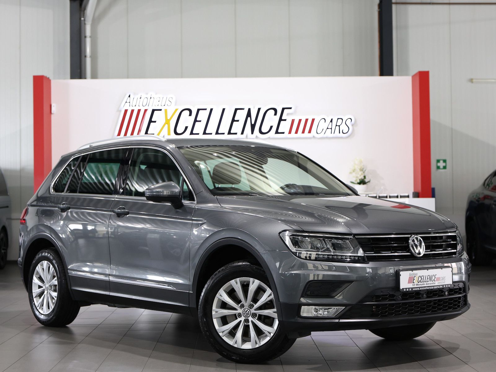 Volkswagen Tiguan 2017, 128 000 км, 132 kW (179 PS) бензин, автомат — фото с аукциона, доставка в Беларусь