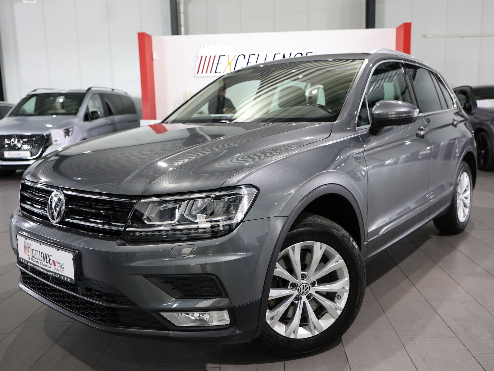 Volkswagen Tiguan 2017, 128 000 км, 132 kW (179 PS) бензин, автомат — фото 4
