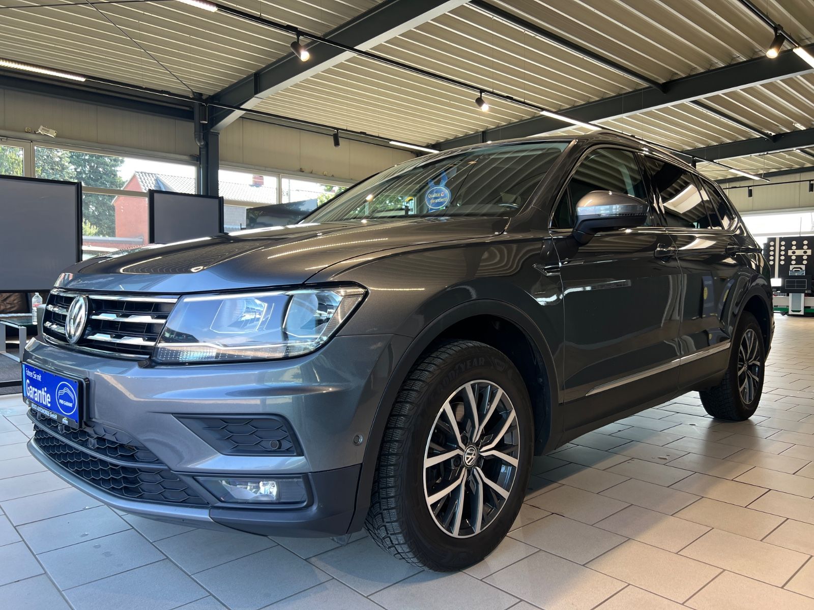 Volkswagen Tiguan 2018, 94 000 км, 110 kW (150 PS) дизель, автомат — фото 3
