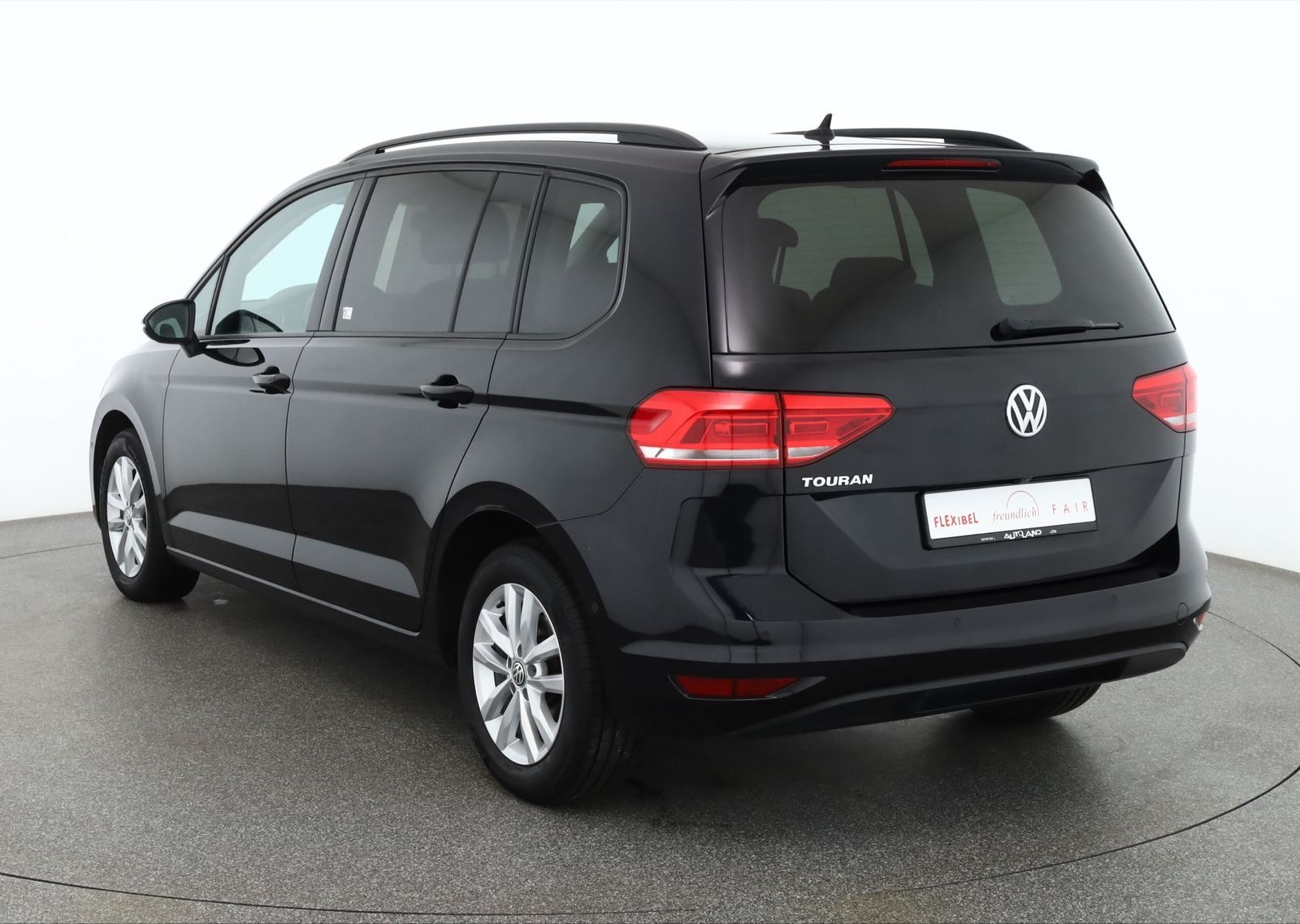Volkswagen Touran 2019, 77 686 км, 85 kW (116 PS) бензин, schaltgetriebe — фото 3