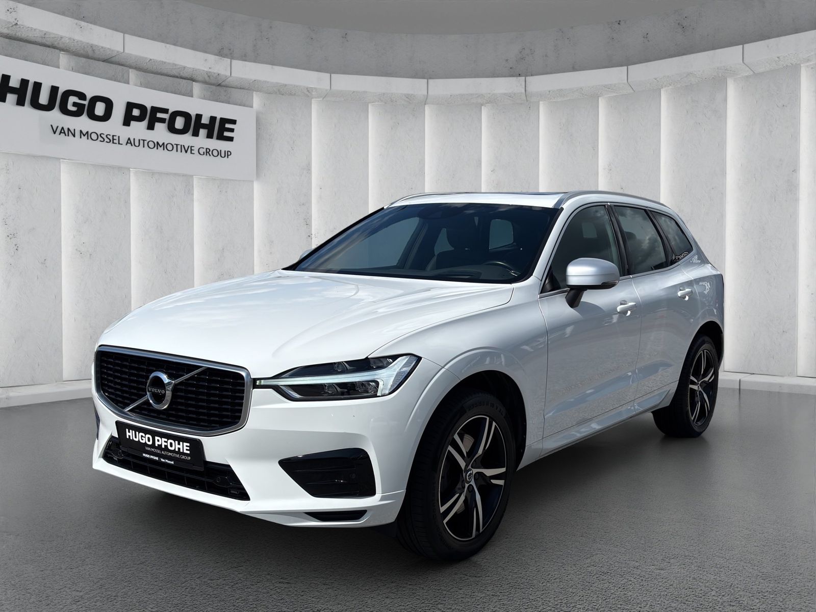Volvo XC60 2018, 76 658 км, 184 kW (250 PS) бензин, автомат — фото с аукциона, доставка в Беларусь