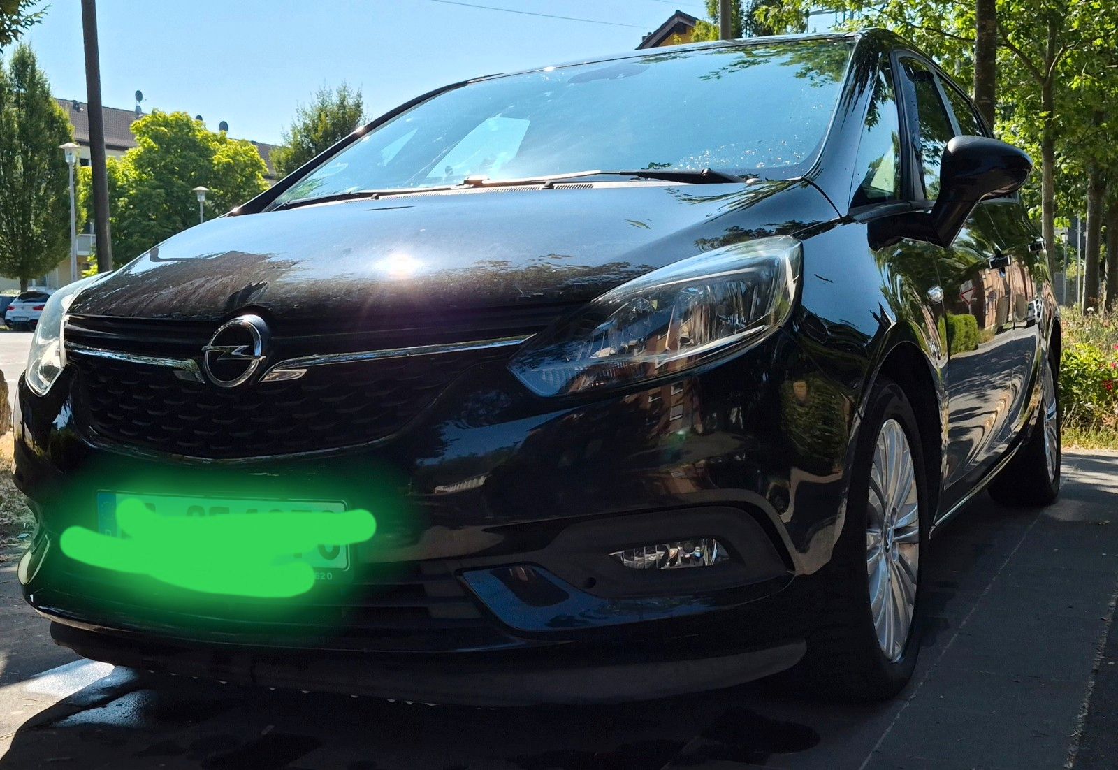 Opel Zafira Tourer 2017, 152 789 км, 103 kW (140 PS) бензин, schaltgetriebe — фото с аукциона, доставка в Беларусь