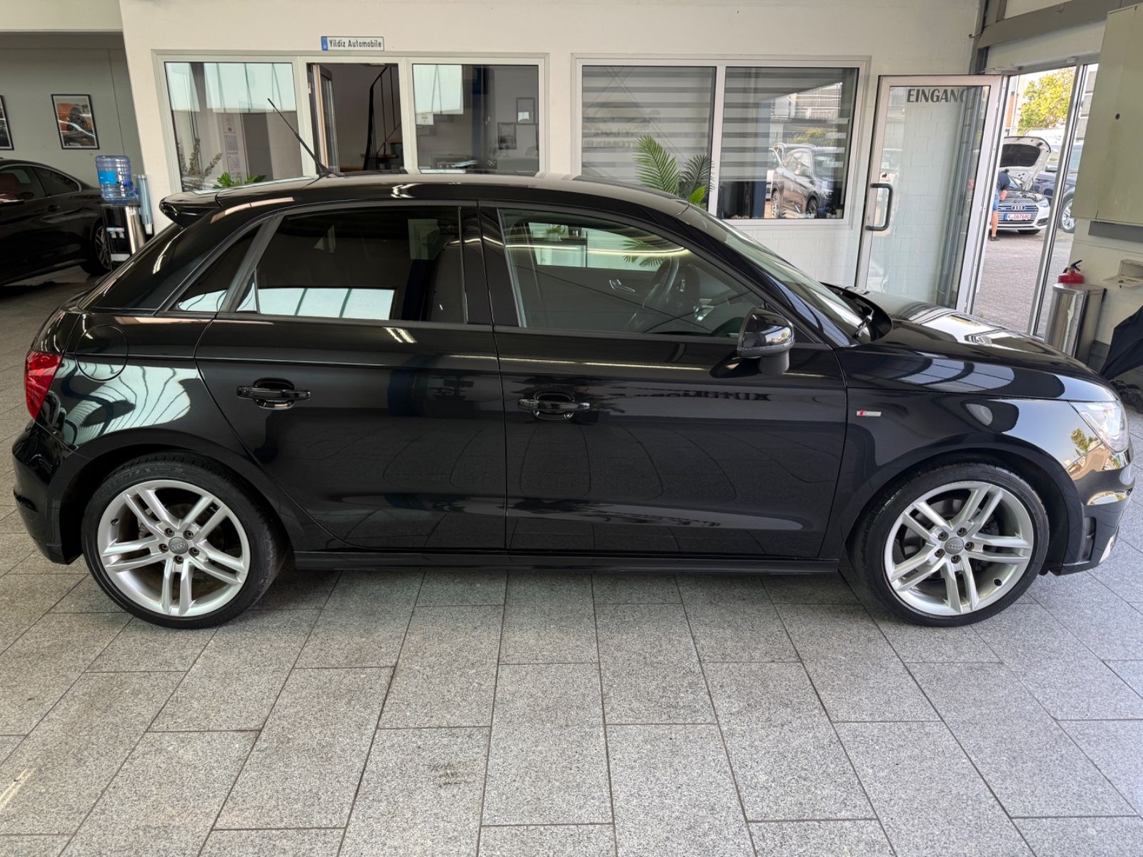 Audi A1 2012, 88 828 км, 90 kW (122 PS) бензин, автомат — фото 6