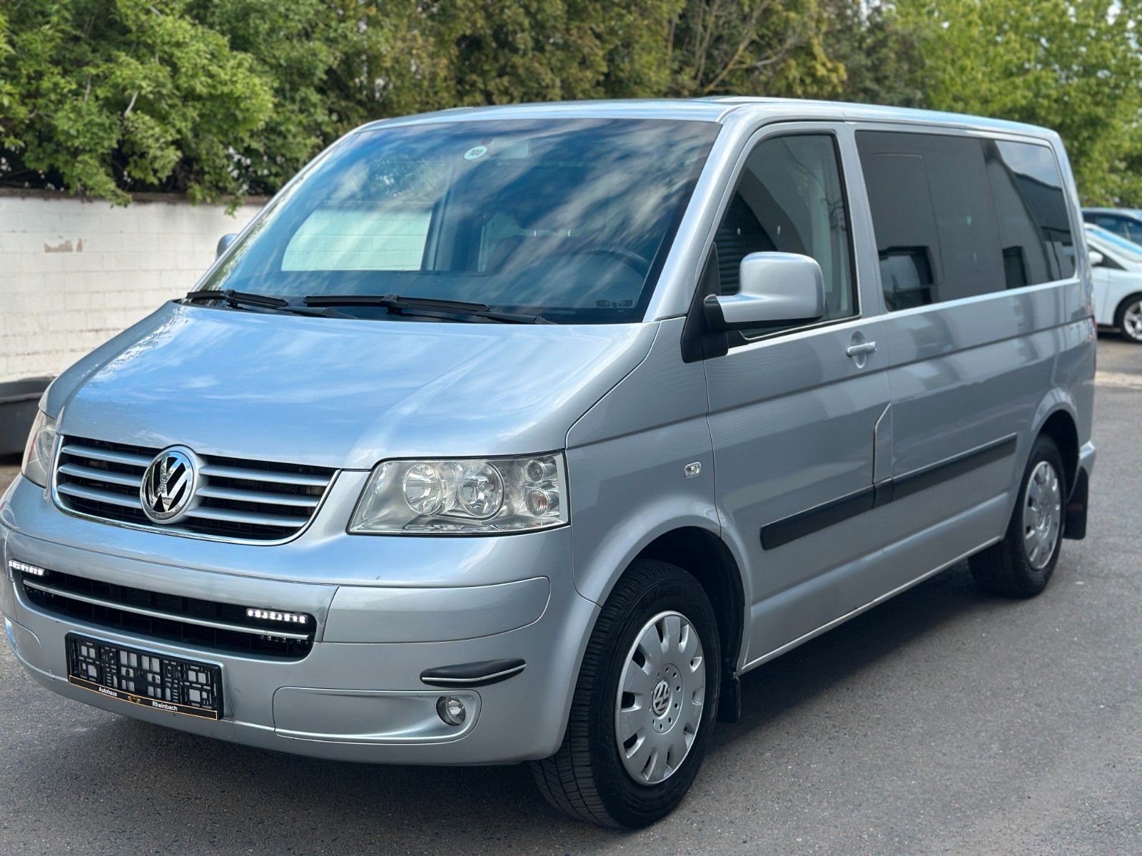 Volkswagen T5 Transporter 2005, 189 000 км, 128 kW (174 PS) дизель, автомат — фото с аукциона, доставка в Беларусь