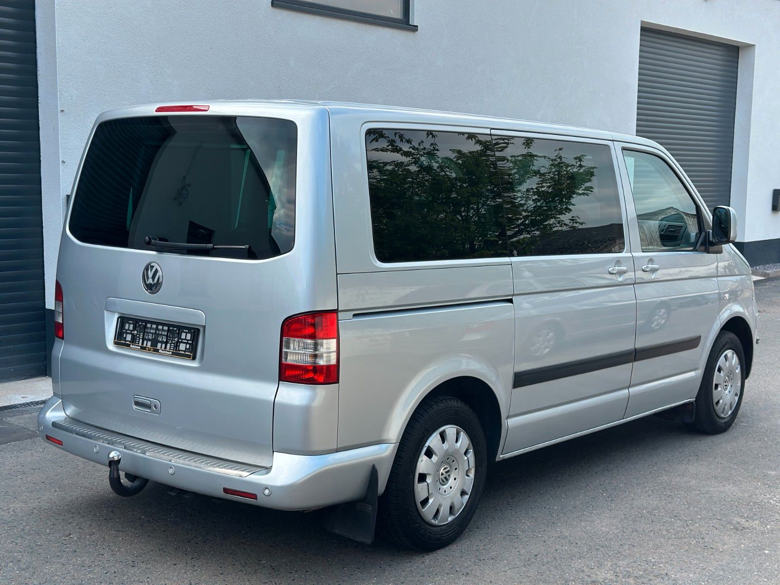 Volkswagen T5 Transporter 2005, 189 000 км, 128 kW (174 PS) дизель, автомат — фото 3
