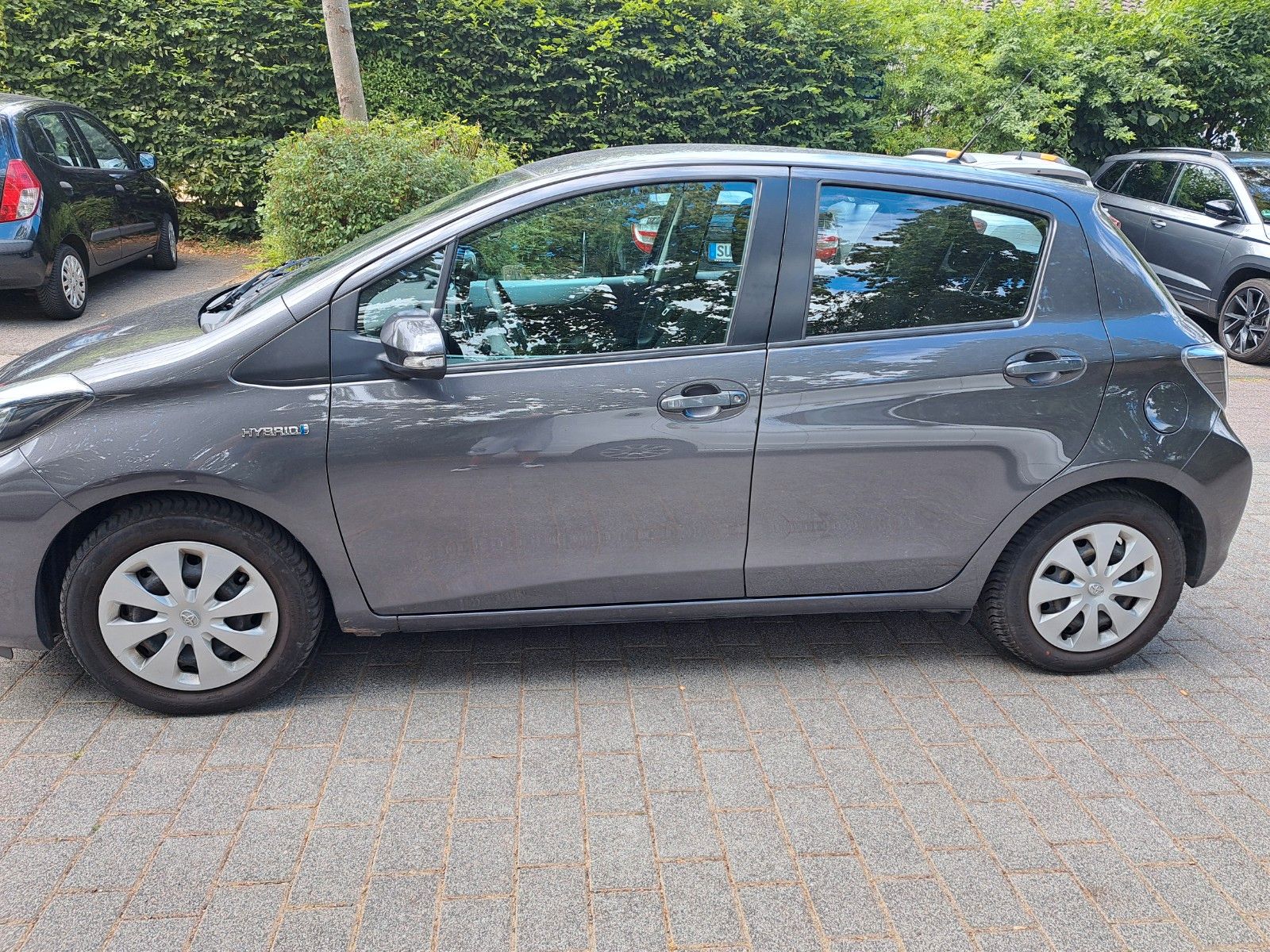 Toyota Yaris 2014, 40 801 км, 74 kW (101 PS) бензин, автомат — фото с аукциона, доставка в Беларусь