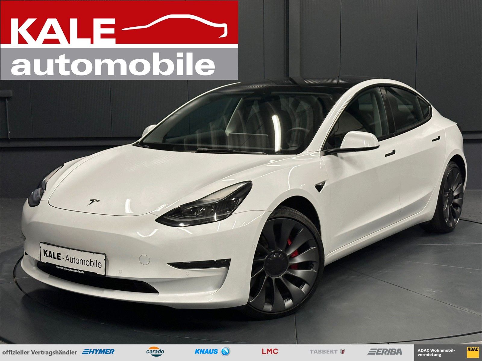 Tesla Model 3 2022, 54 000 км, 393 kW (534 PS) электро, автомат — фото с аукциона, доставка в Беларусь