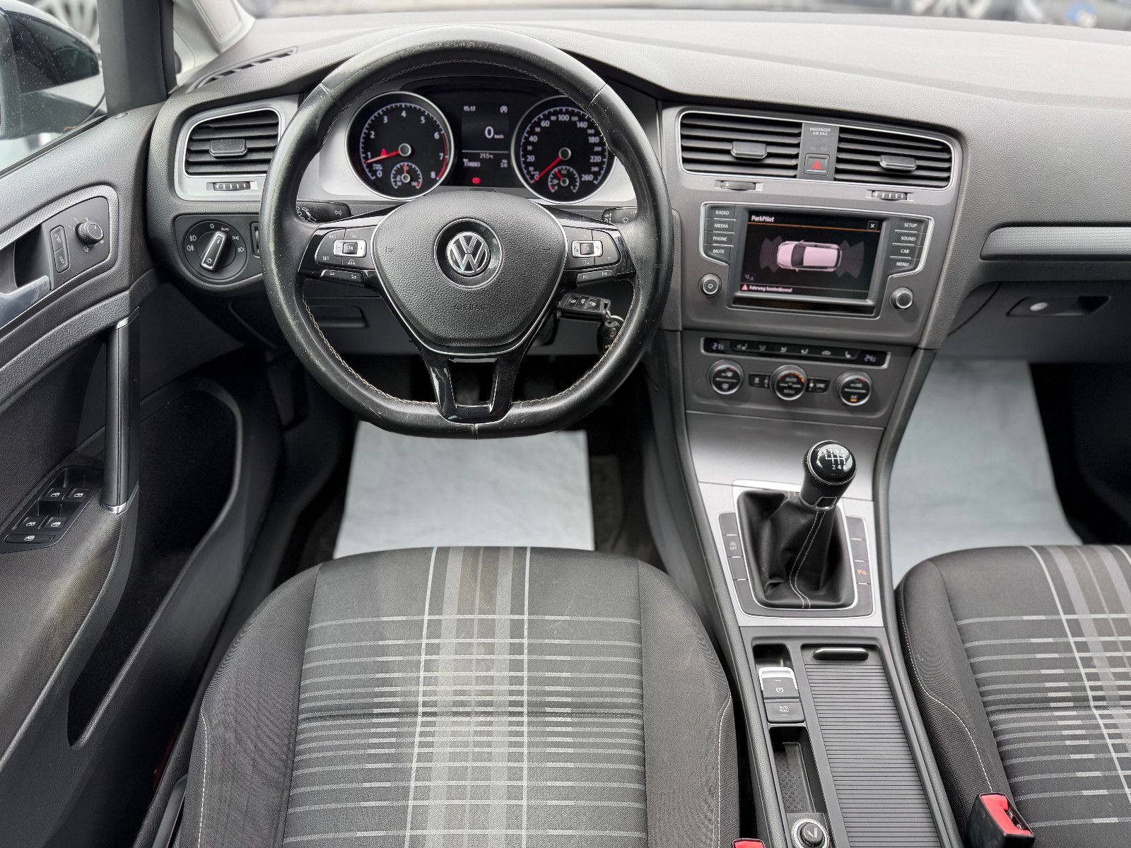 Volkswagen Golf 2015, 115 500 км, 81 kW (110 PS) бензин, schaltgetriebe — фото 4