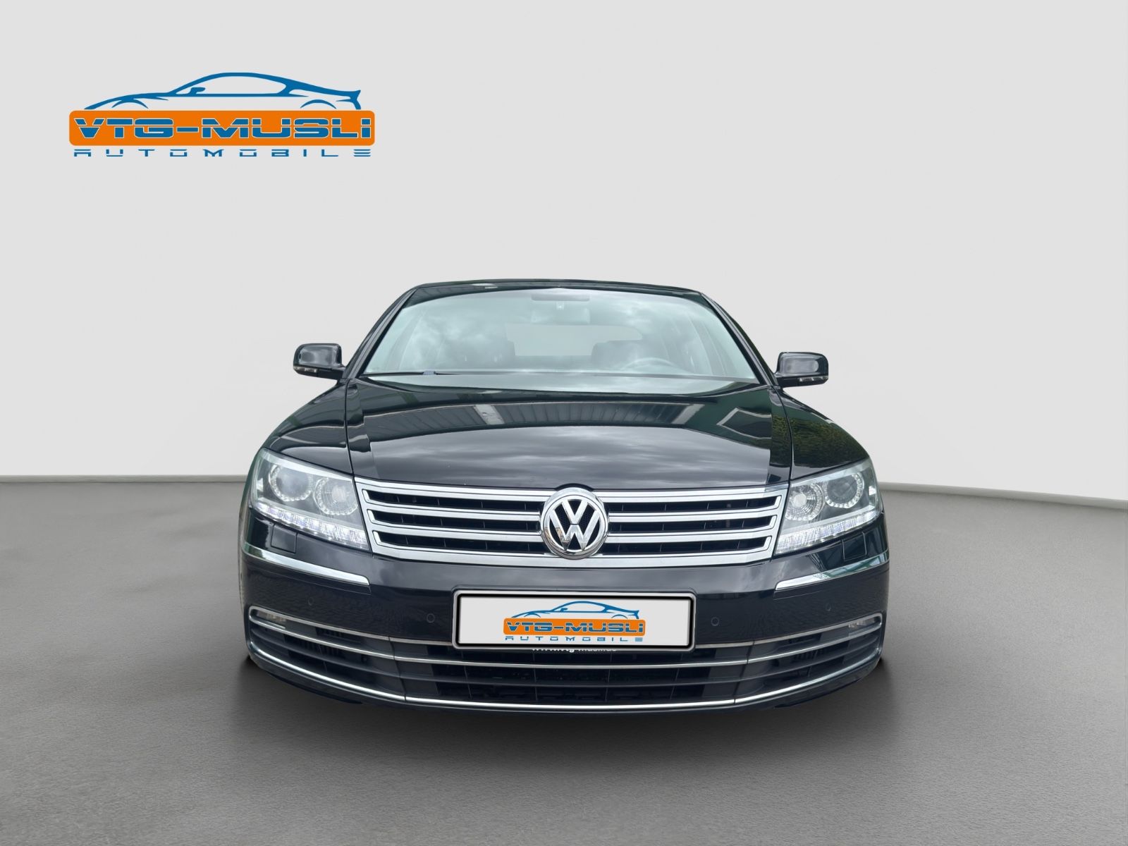 Volkswagen Phaeton 2014, 126 335 км, 180 kW (245 PS) дизель, автомат — фото 2