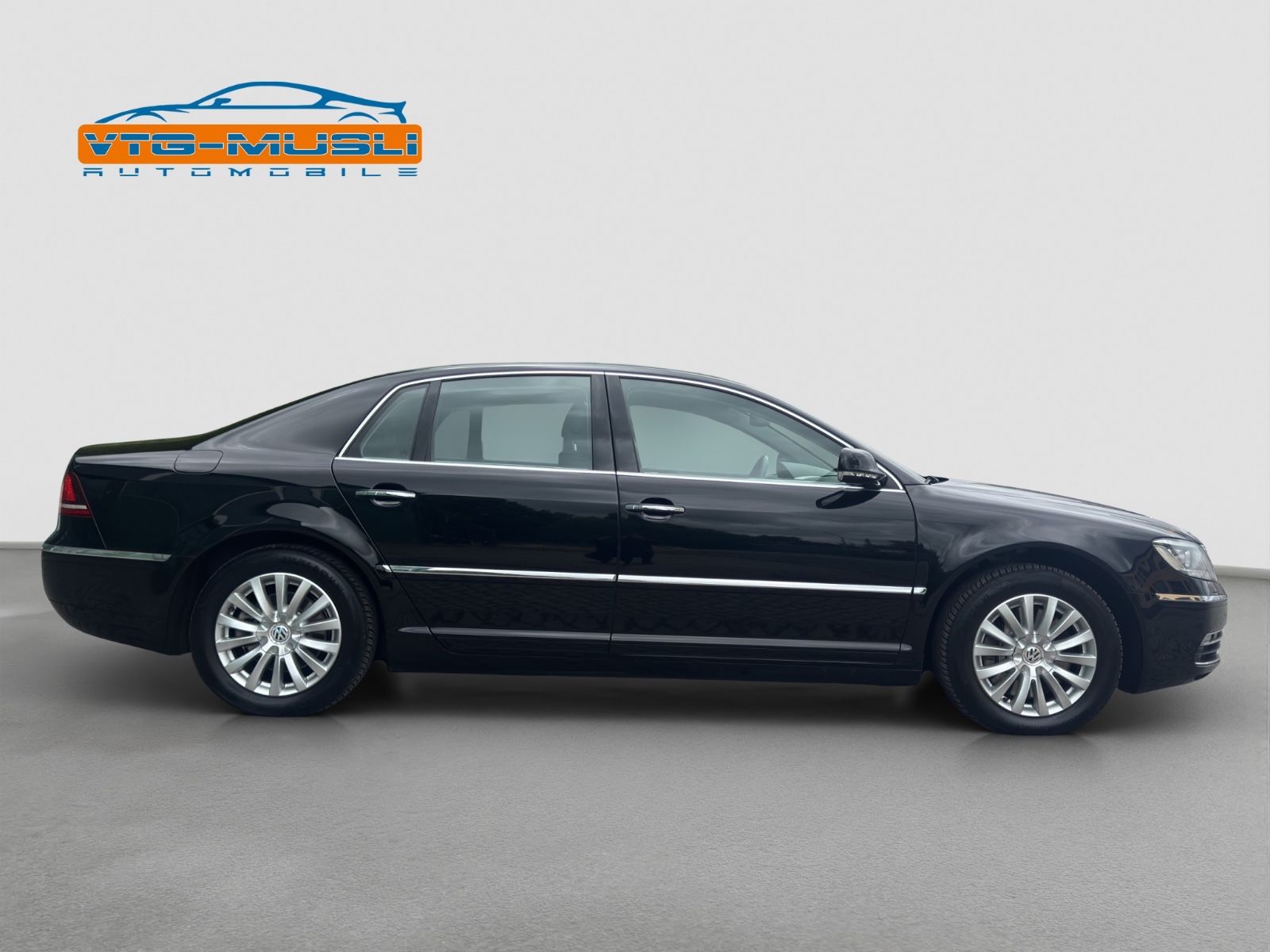 Volkswagen Phaeton 2014, 126 335 км, 180 kW (245 PS) дизель, автомат — фото 4
