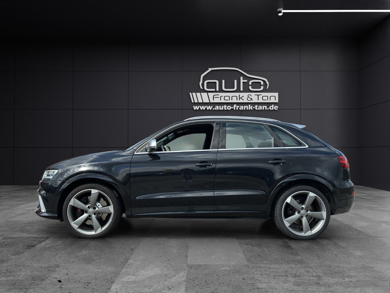 Audi RSQ3 2014, 105 500 км, 228 kW (310 PS) бензин, автомат — фото 3
