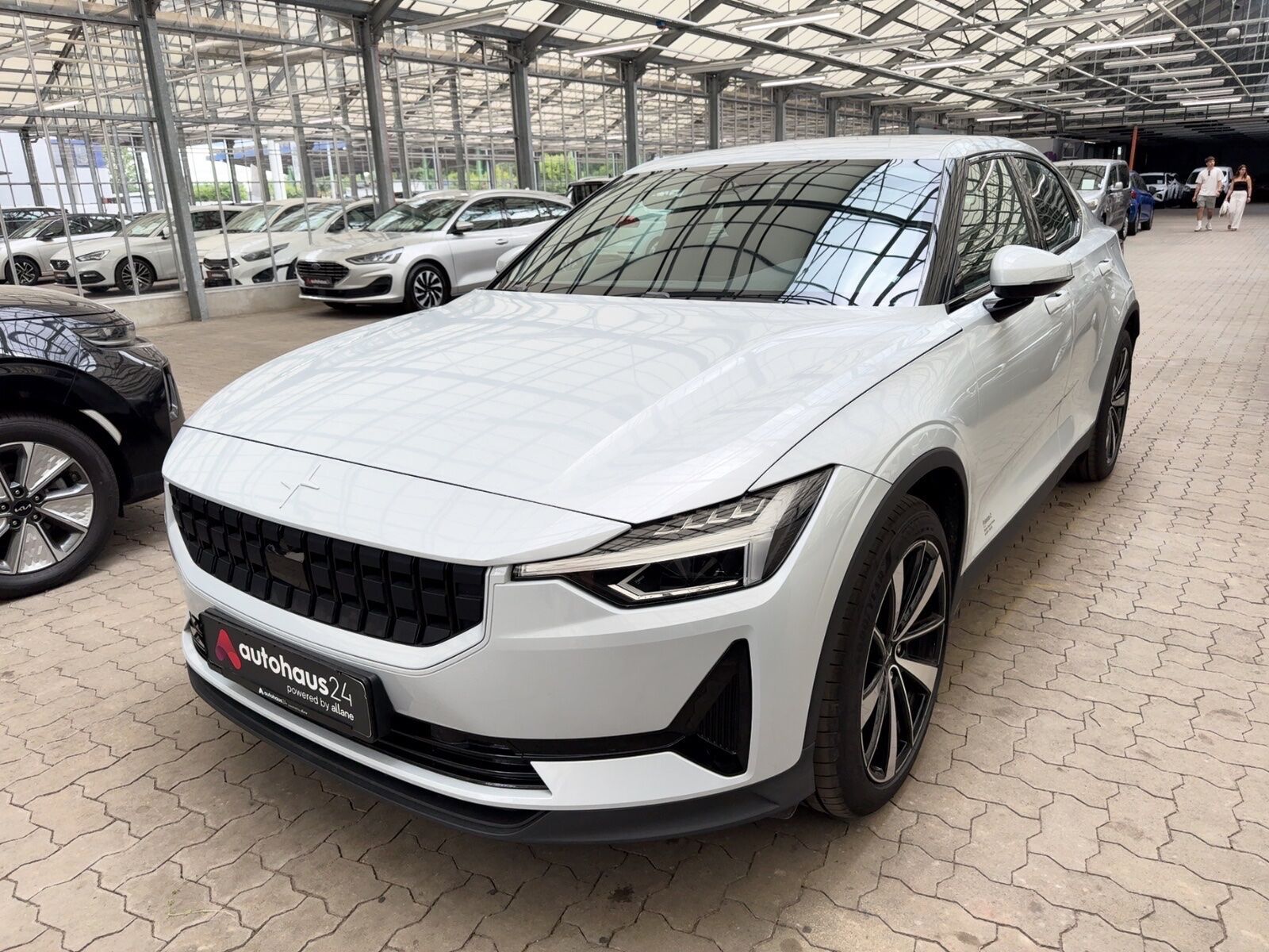 Polestar 2 2022, 38 566 км, 165 kW (224 PS) электро, автомат — фото 3