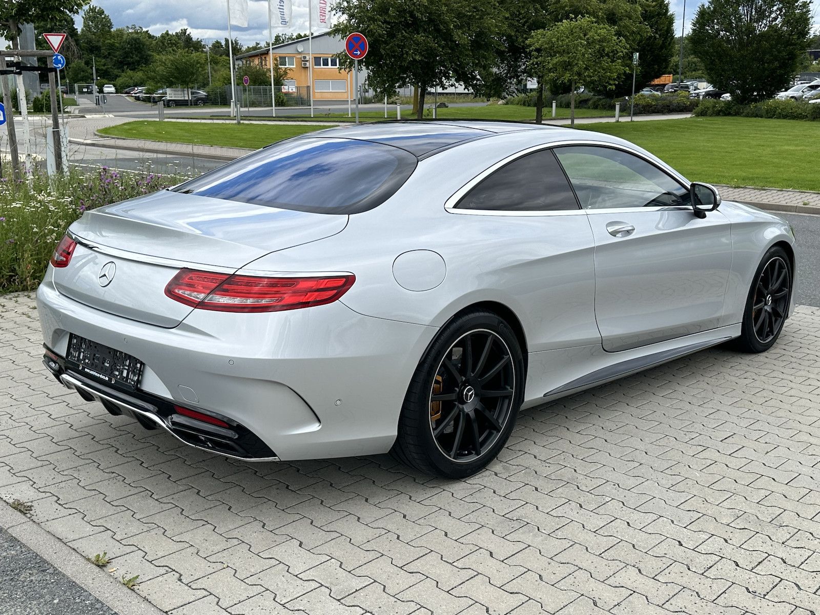 Mercedes-Benz S 65 AMG 2015, 75 000 км, 463 kW (630 PS) бензин, автомат — фото 3