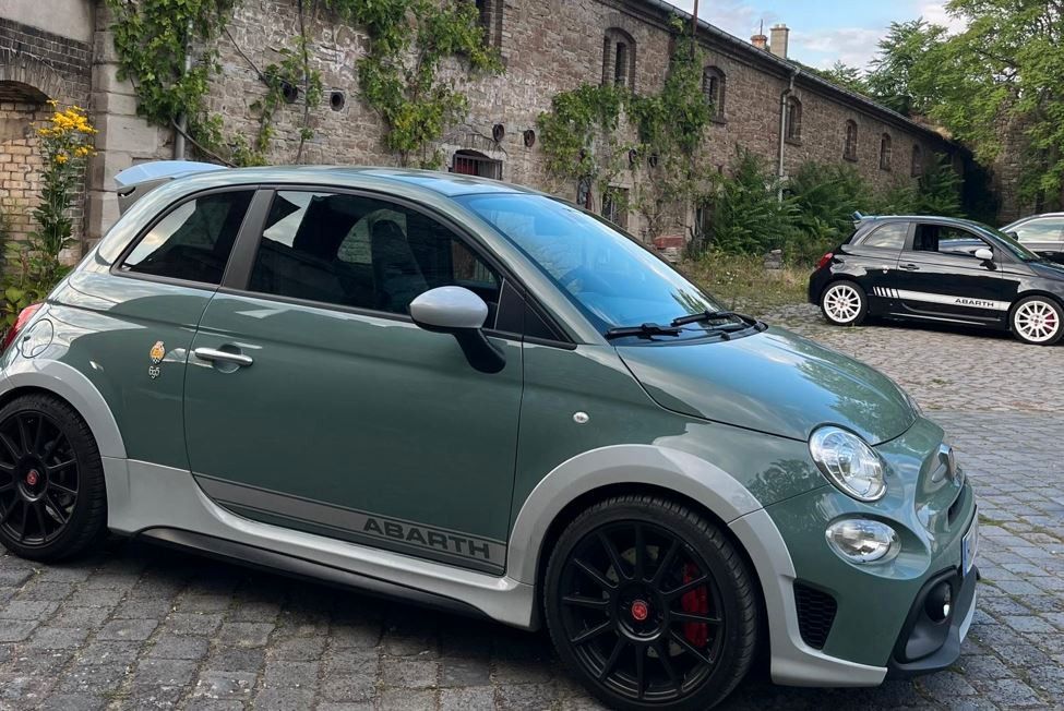 Abarth 695 2019, 45 300 км, 132 kW (179 PS) бензин, schaltgetriebe — фото 2