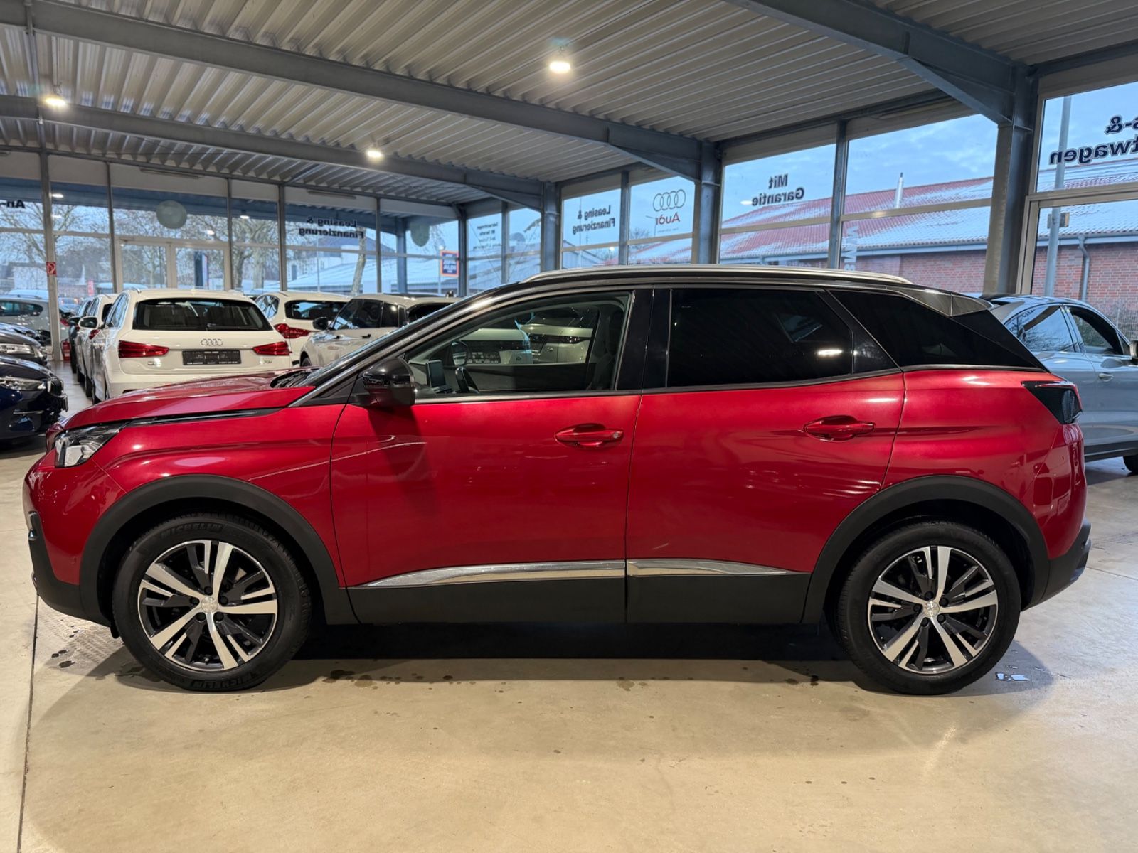 Peugeot 3008 2019, 74 000 км, 96 kW (131 PS) бензин, schaltgetriebe — фото 4