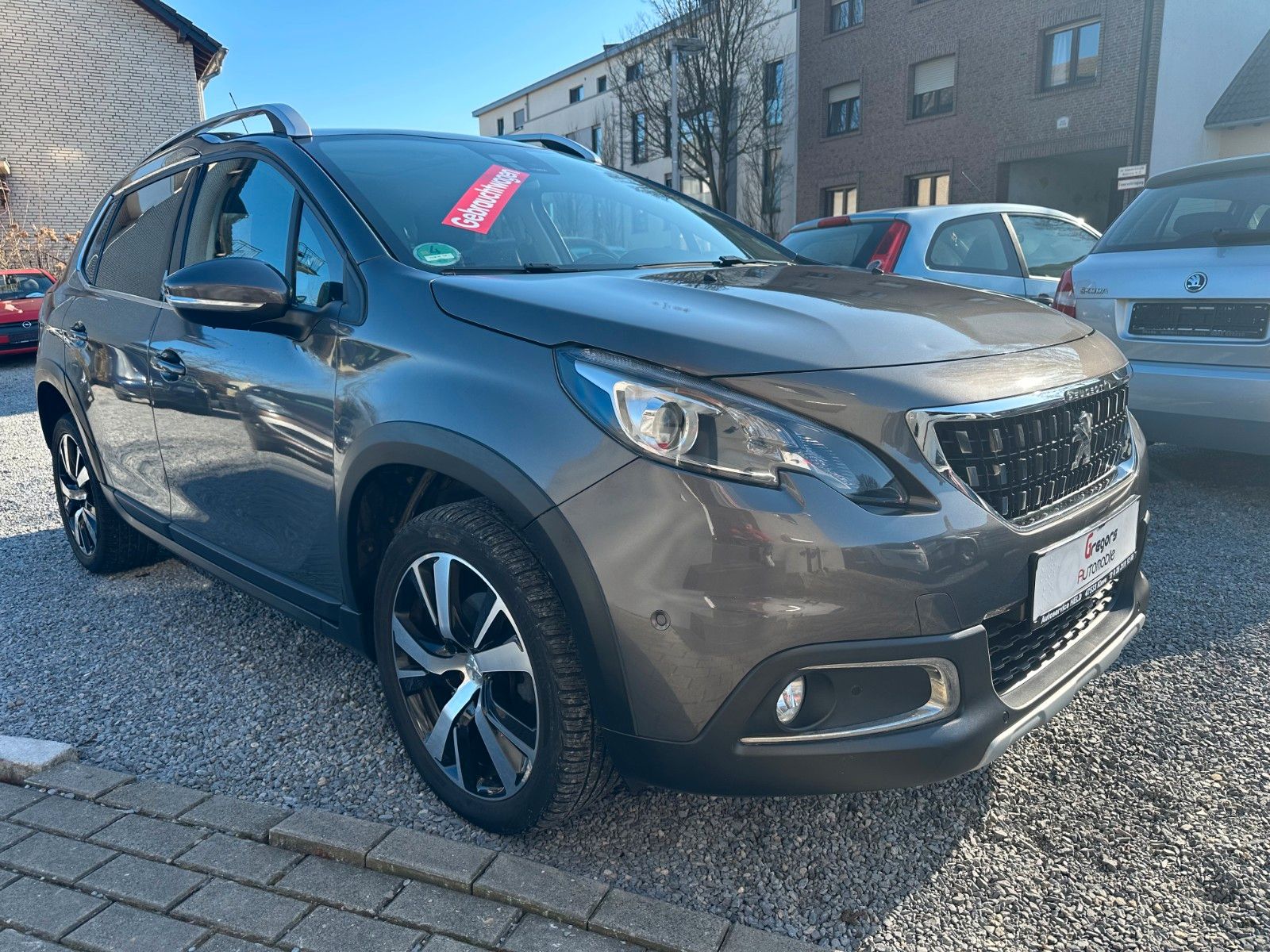 Peugeot 2008 2018, 103 122 км, 96 kW (131 PS) бензин, schaltgetriebe — фото с аукциона, доставка в Беларусь