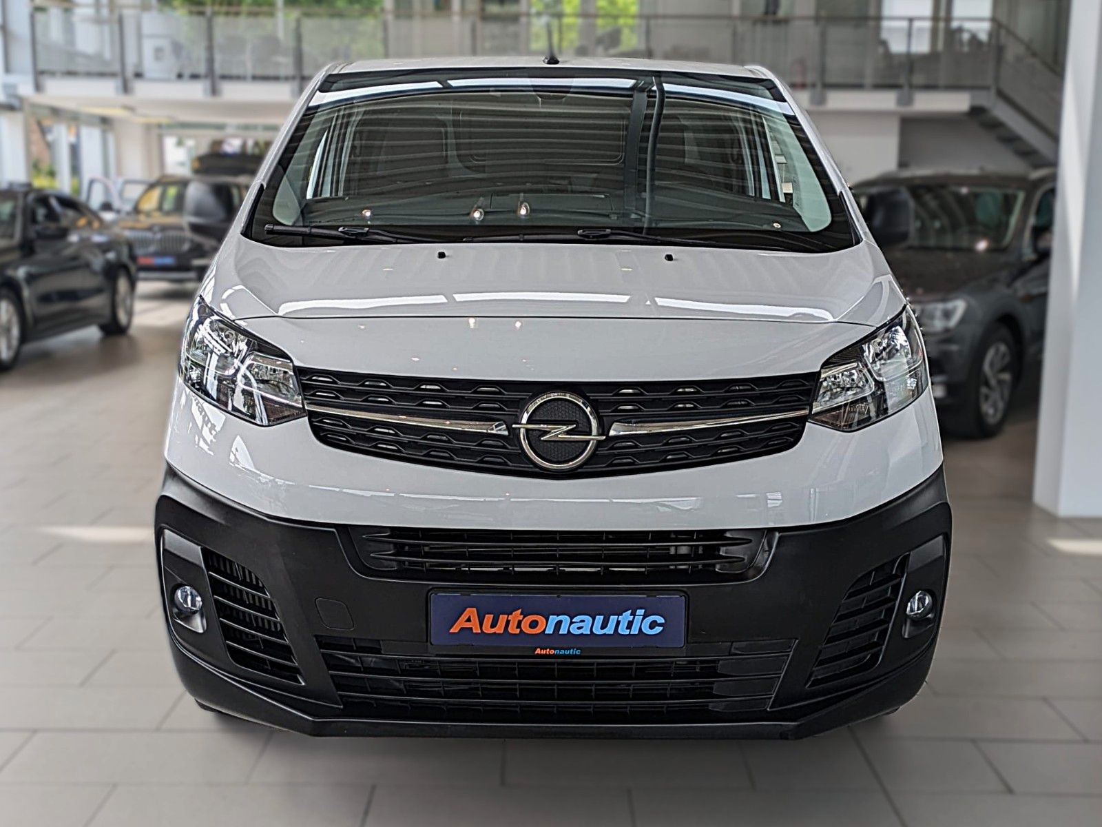 Opel Vivaro 2023, 39 000 км, 88 kW (120 PS) дизель, schaltgetriebe — фото 4