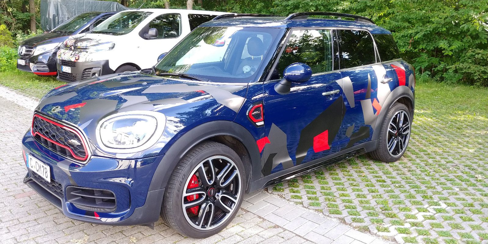 MINI John Cooper Works Countryman 2017, 101 800 км, 170 kW (231 PS) бензин, автомат — фото с аукциона, доставка в Беларусь