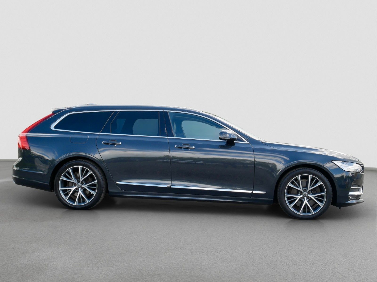 Volvo V90 2018, 150 000 км, 173 kW (235 PS) дизель, автомат — фото 6