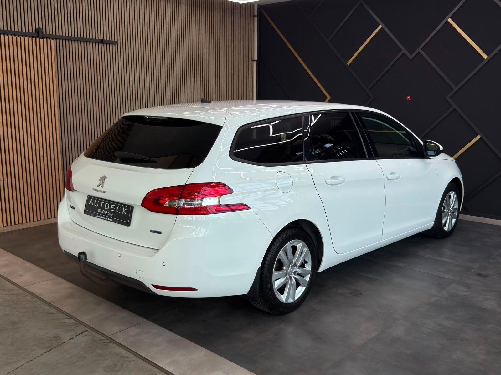 Peugeot 308 2016, 100 900 км, 88 kW (120 PS) дизель, schaltgetriebe — фото 5