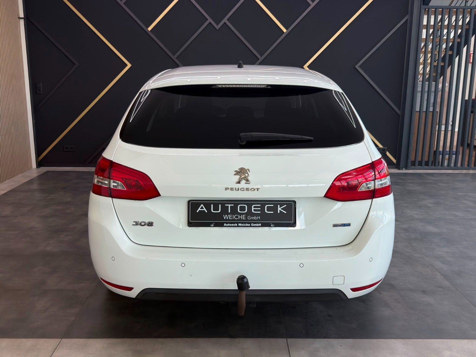 Peugeot 308 2016, 100 900 км, 88 kW (120 PS) дизель, schaltgetriebe — фото 6