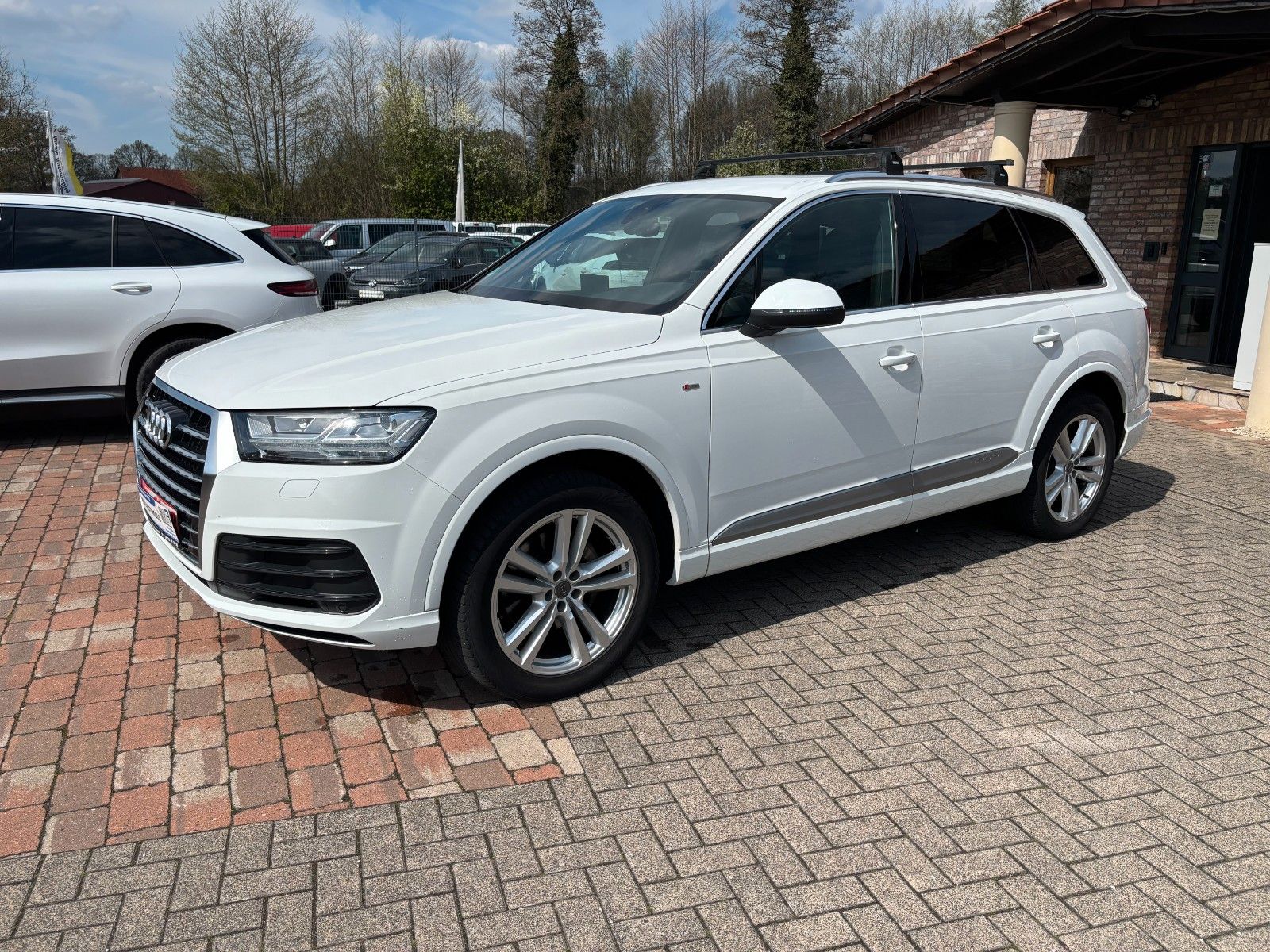 Audi Q7 2016, 136 500 км, 200 kW (272 PS) дизель, автомат — фото с аукциона, доставка в Беларусь