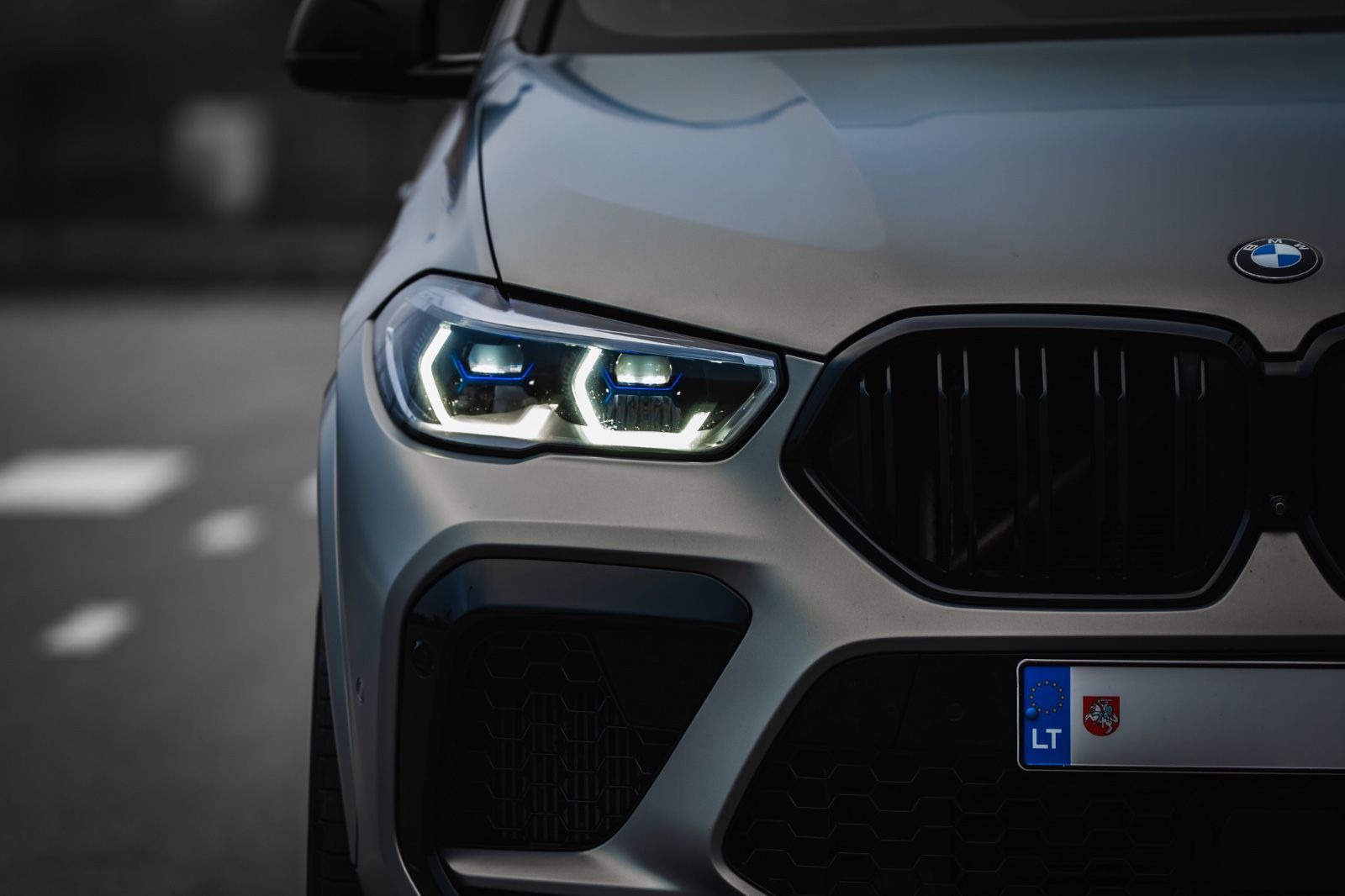 BMW X6 M 2021, 81 000 км, 460 kW (625 PS) бензин, автомат — фото 6