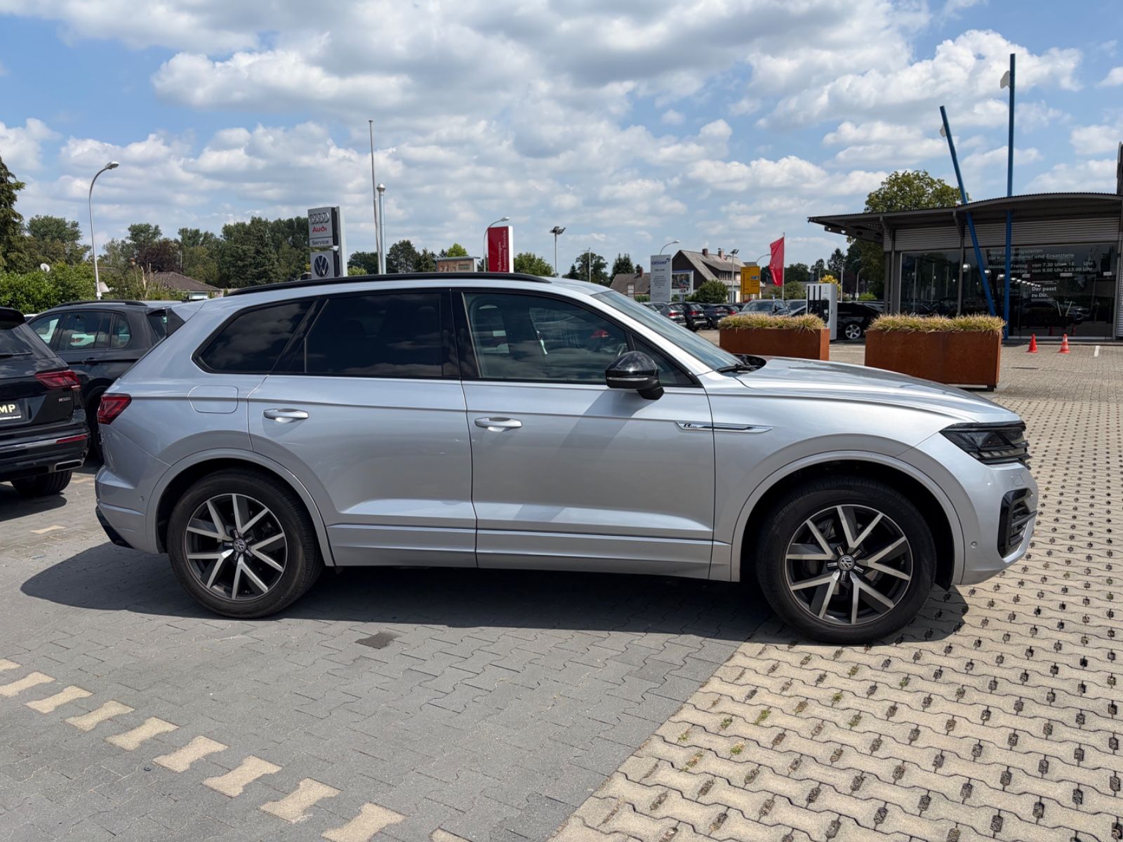 Volkswagen Touareg 2018, 205 000 км, 210 kW (286 PS) дизель, автомат — фото 2