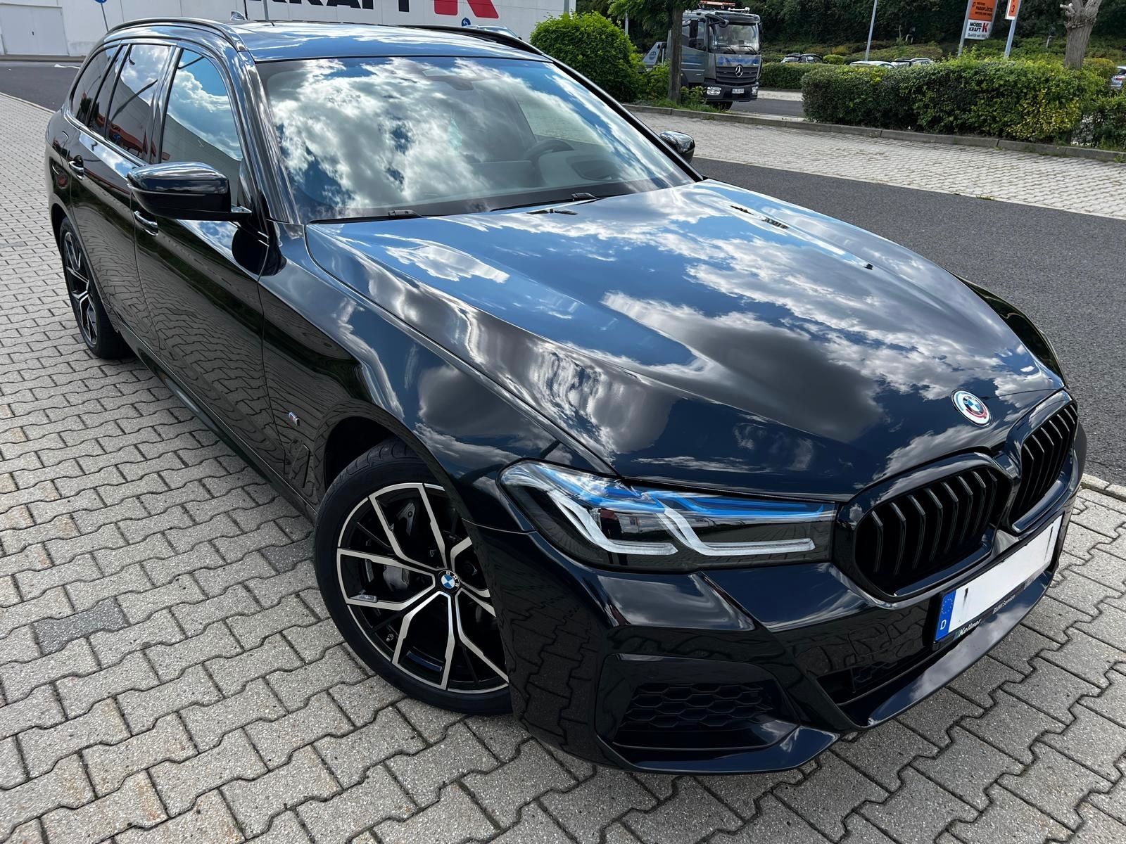 BMW 530 2022, 125 000 км, 210 kW (286 PS) дизель, автомат — фото 3