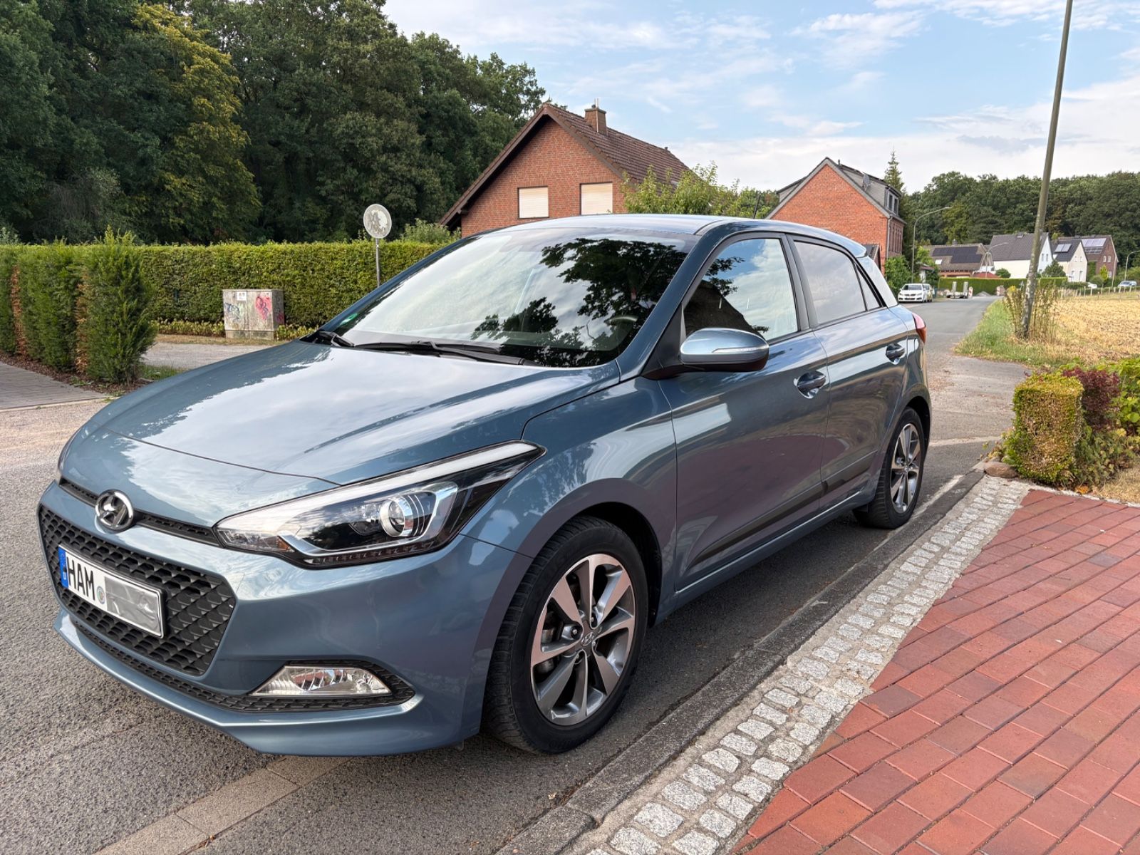 Hyundai i20 2017, 62 000 км, 62 kW (84 PS) бензин, schaltgetriebe — фото 3
