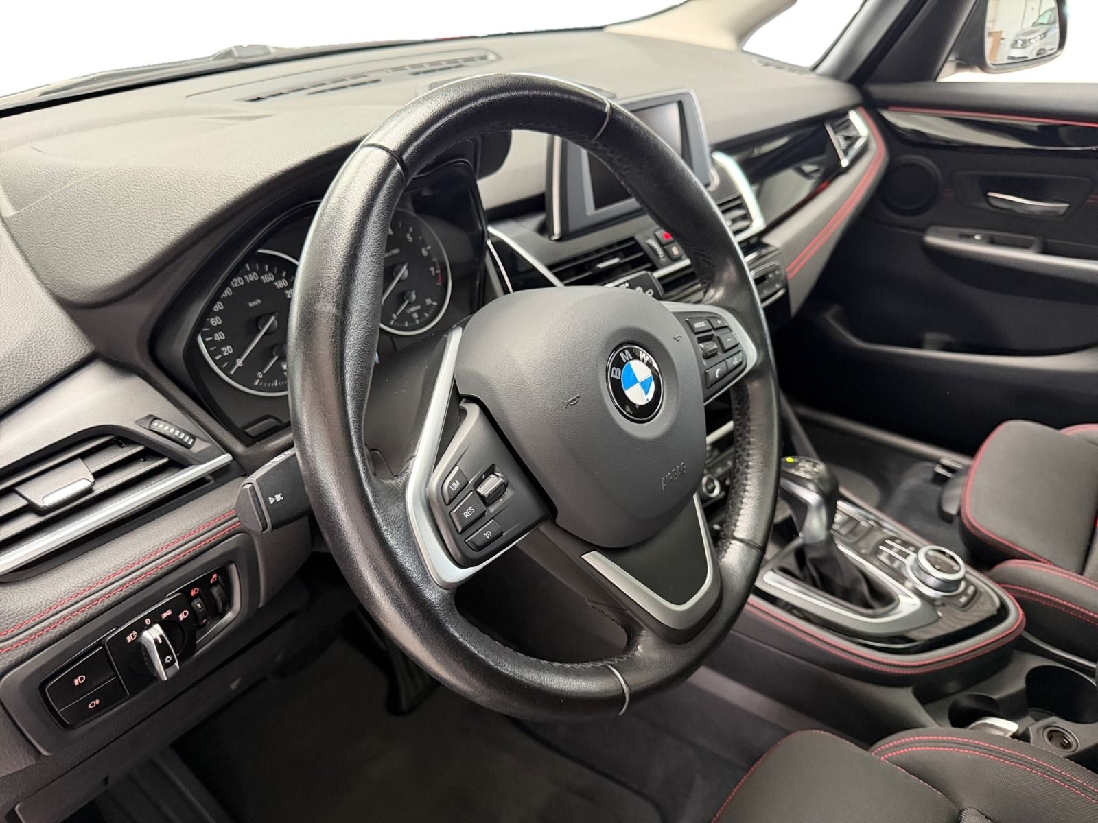 BMW 218 Gran Tourer 2016, 83 900 км, 100 kW (136 PS) бензин, автомат — фото 7
