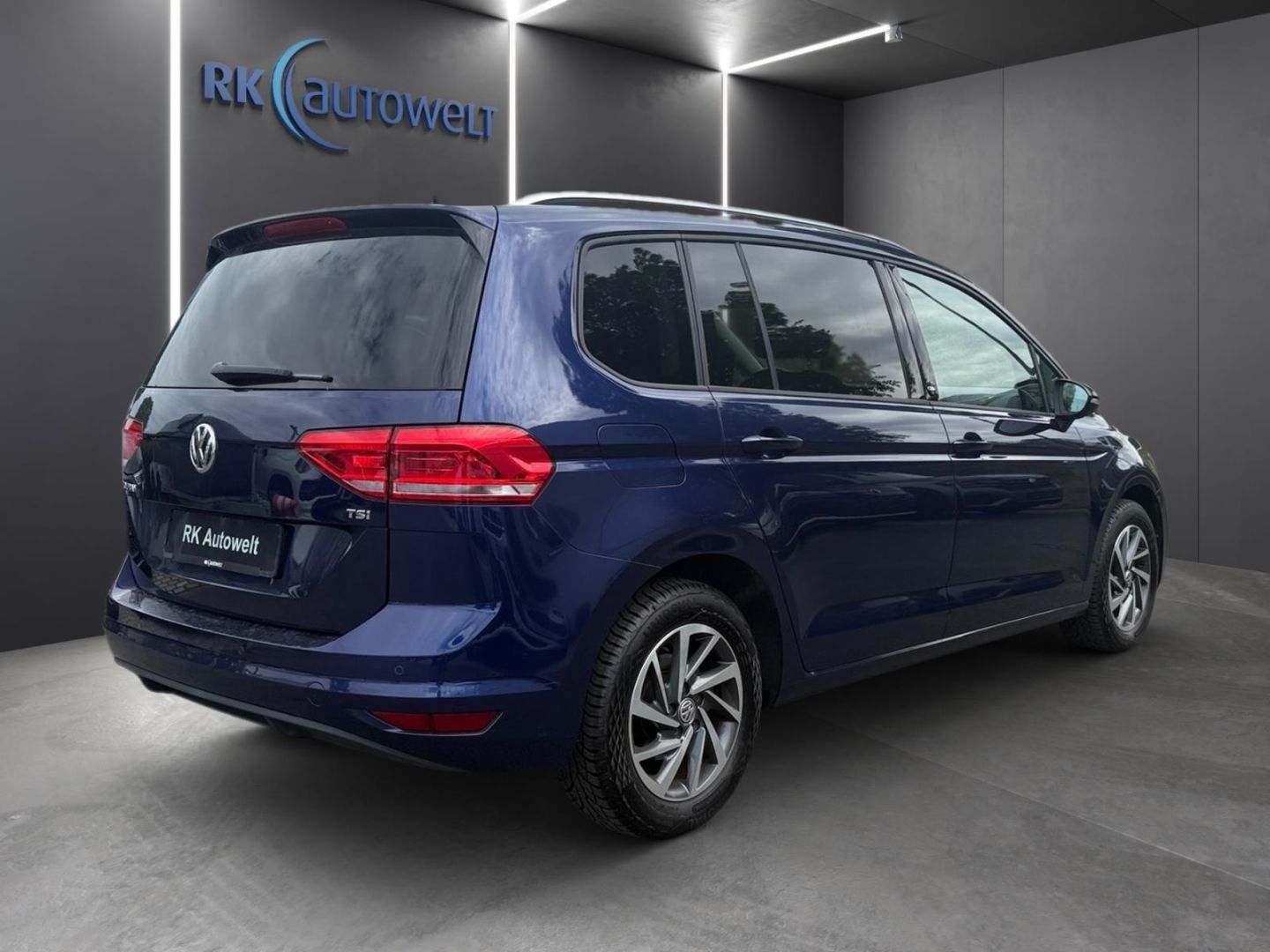 Volkswagen Touran 2017, 94 820 км, 81 kW (110 PS) бензин, schaltgetriebe — фото 4