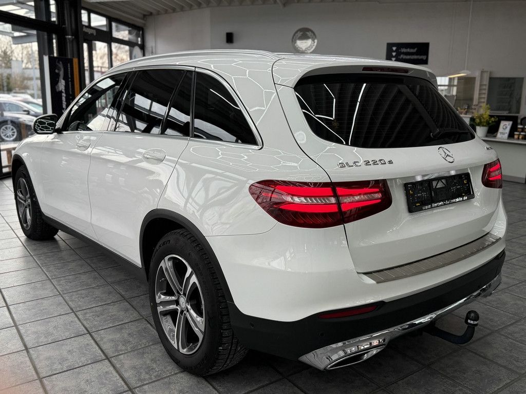 Mercedes-Benz GLC 220 2015, 95 000 км, 125 kW (170 PS) дизель, автомат — фото 2