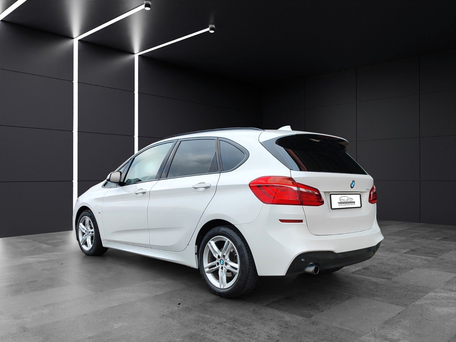 BMW 218 Active Tourer 2016, 103 500 км, 100 kW (136 PS) бензин, schaltgetriebe — фото 4