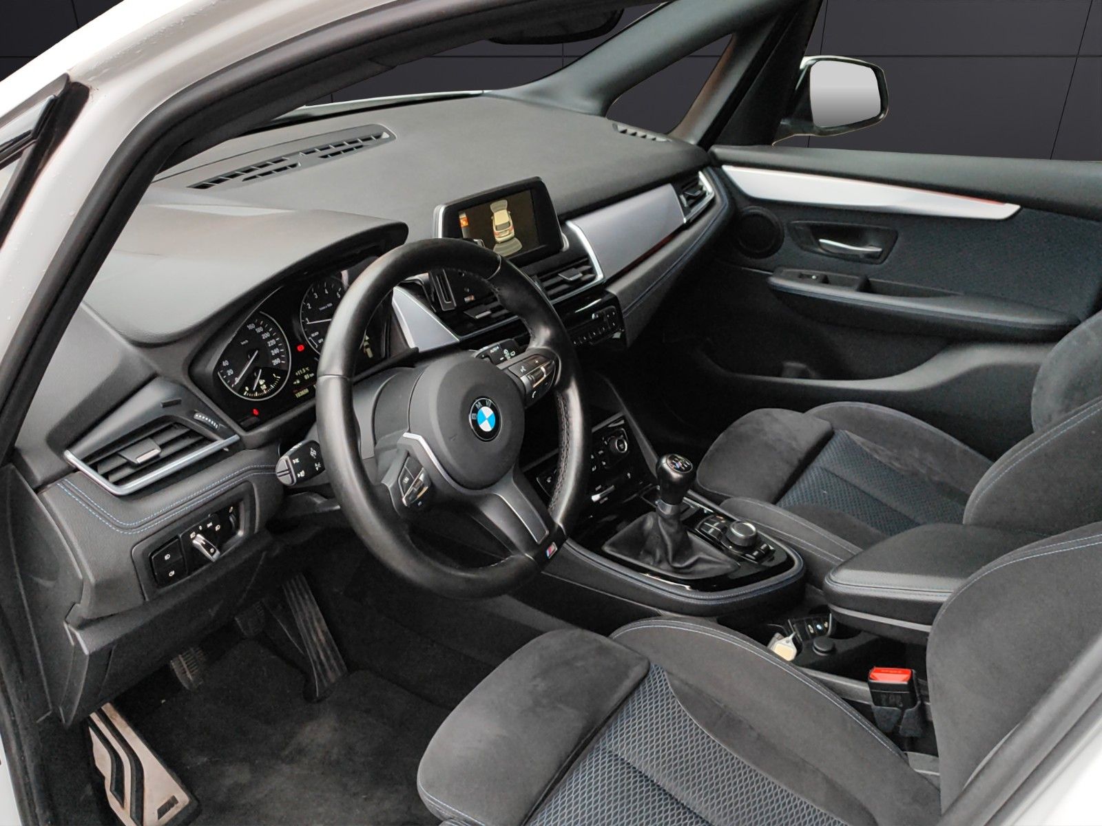 BMW 218 Active Tourer 2016, 103 500 км, 100 kW (136 PS) бензин, schaltgetriebe — фото 6