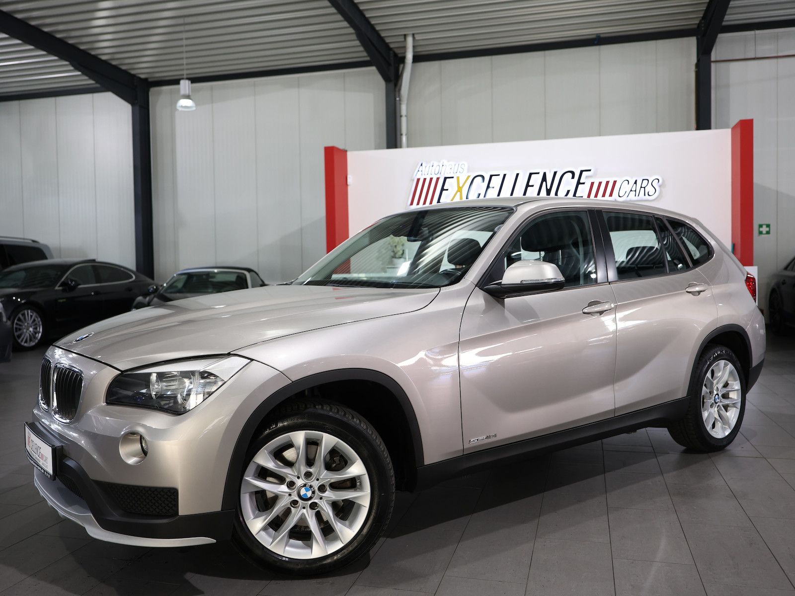BMW X1 2014, 97 000 км, 110 kW (150 PS) бензин, schaltgetriebe — фото 5