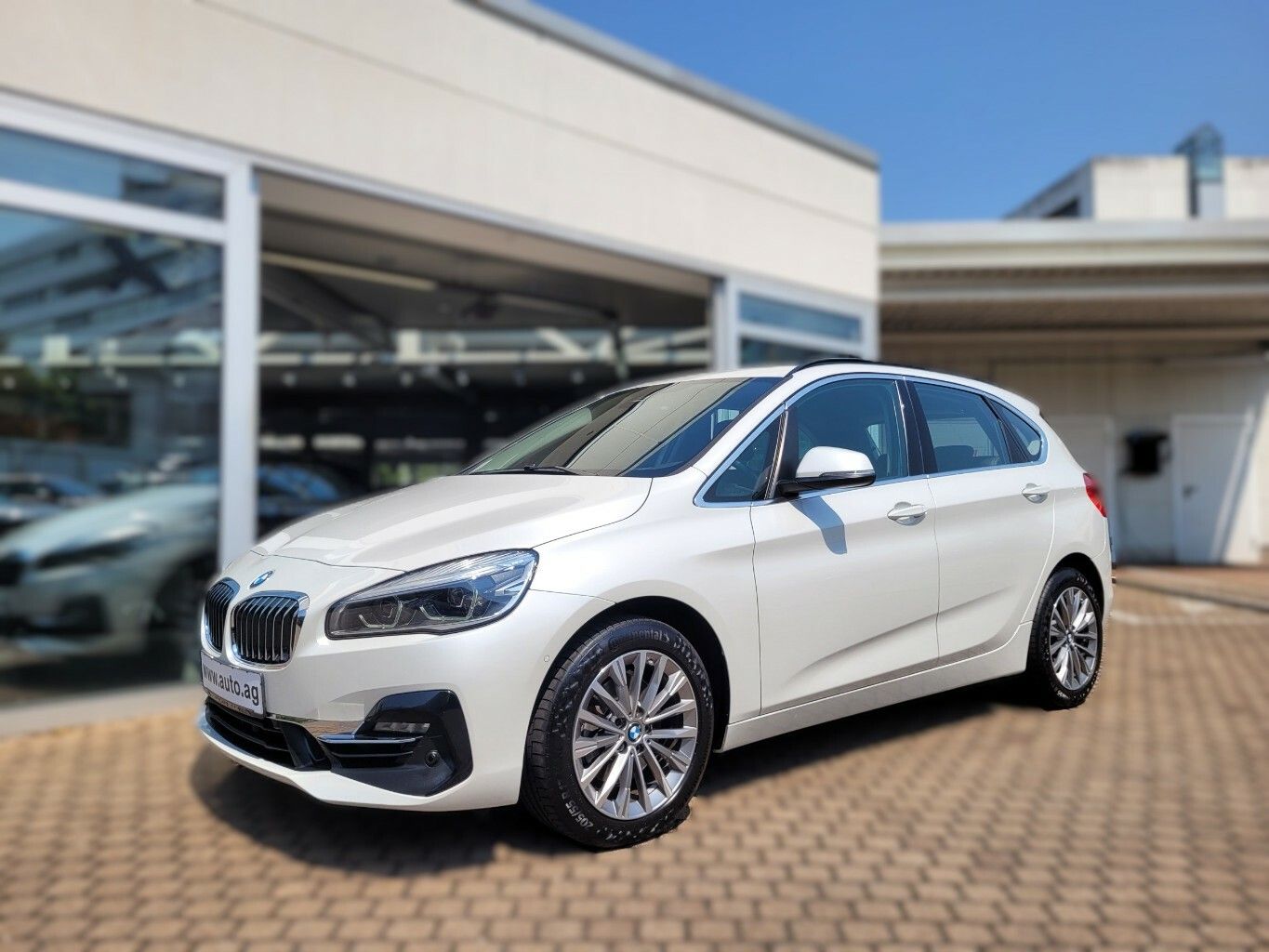 BMW 220 Active Tourer 2018, 79 335 км, 141 kW (192 PS) бензин, автомат — фото с аукциона, доставка в Беларусь