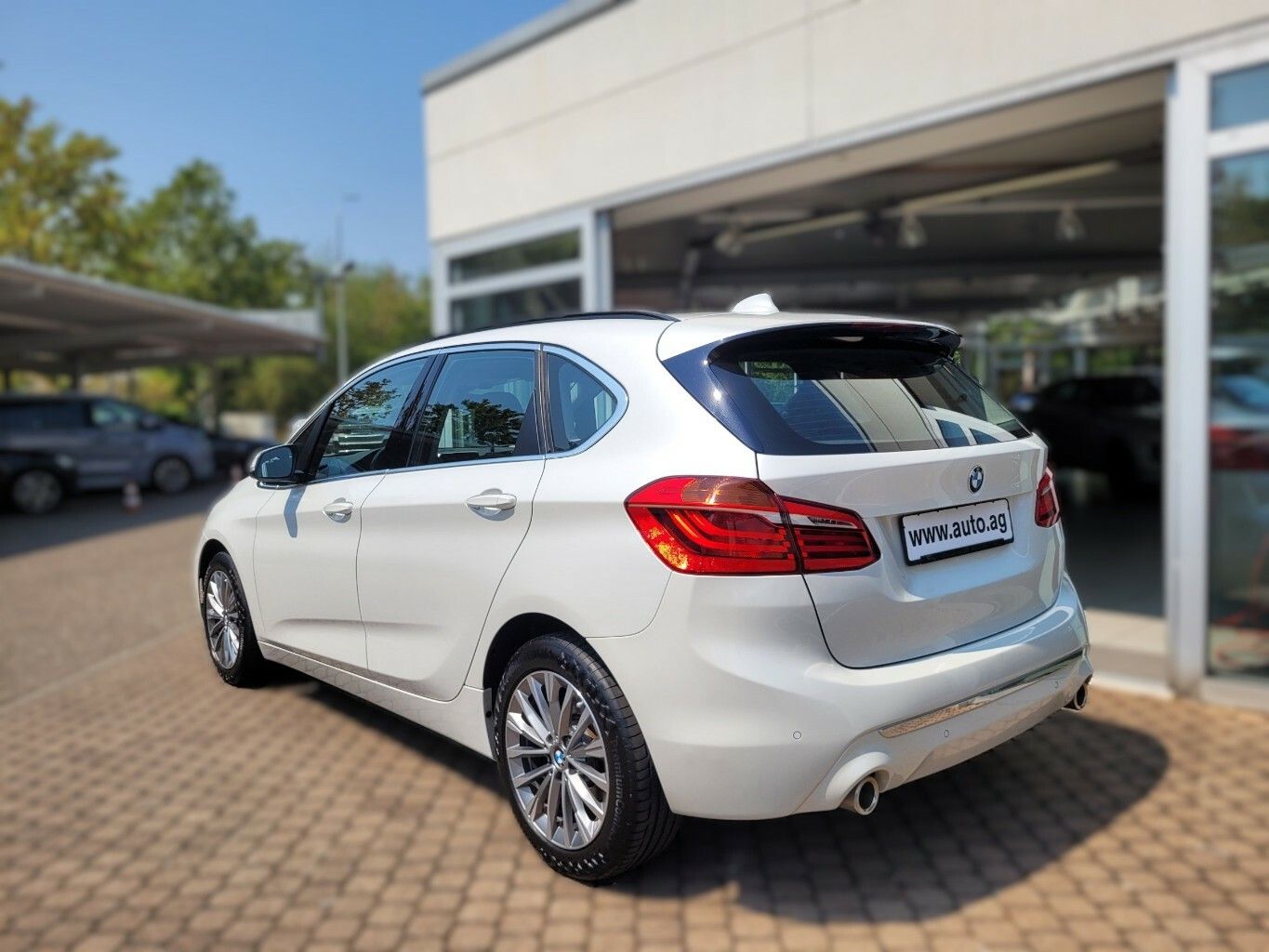 BMW 220 Active Tourer 2018, 79 335 км, 141 kW (192 PS) бензин, автомат — фото 3