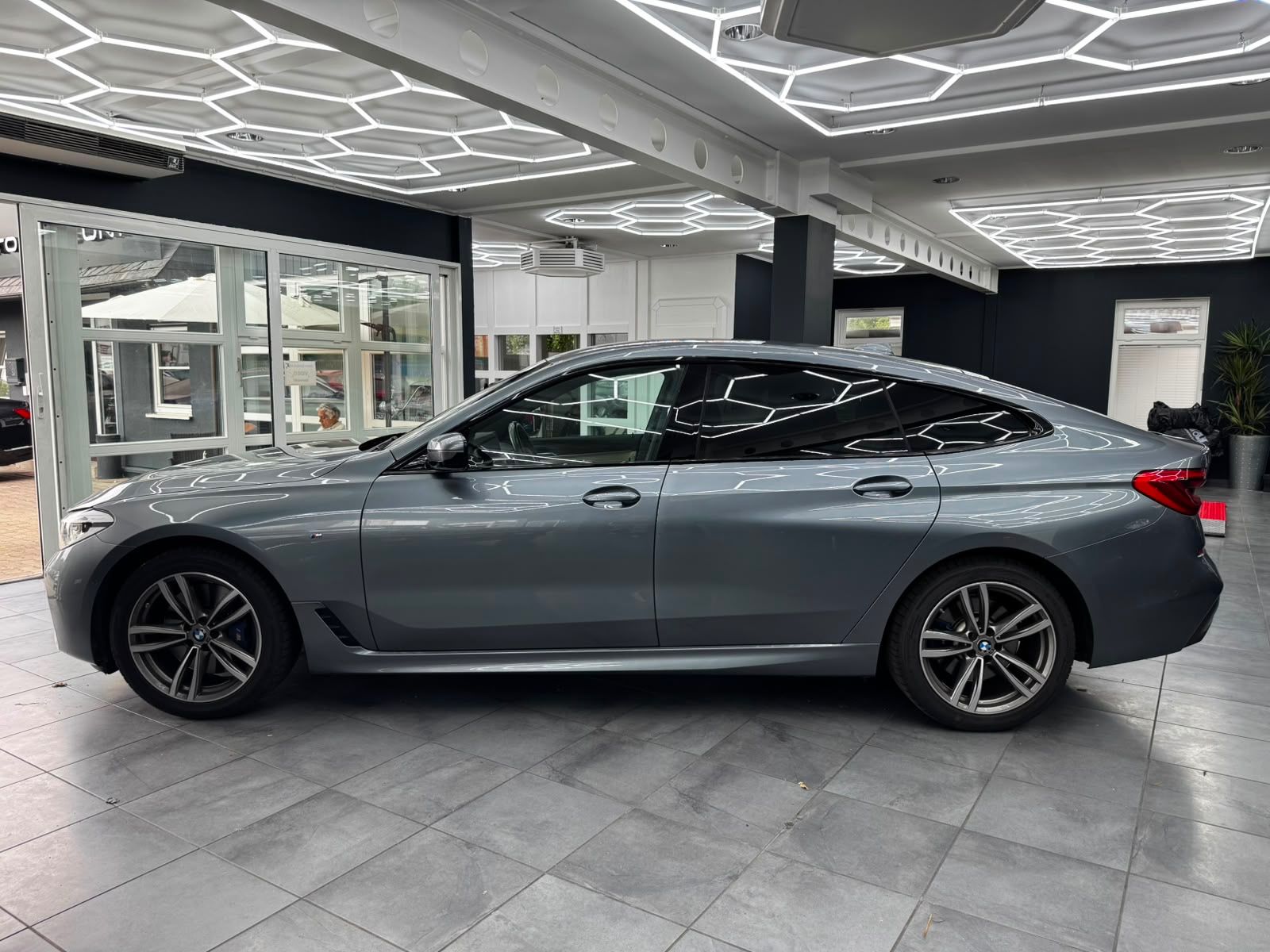 BMW 630 Gran Turismo 2018, 74 000 км, 190 kW (258 PS) бензин, автомат — фото 4