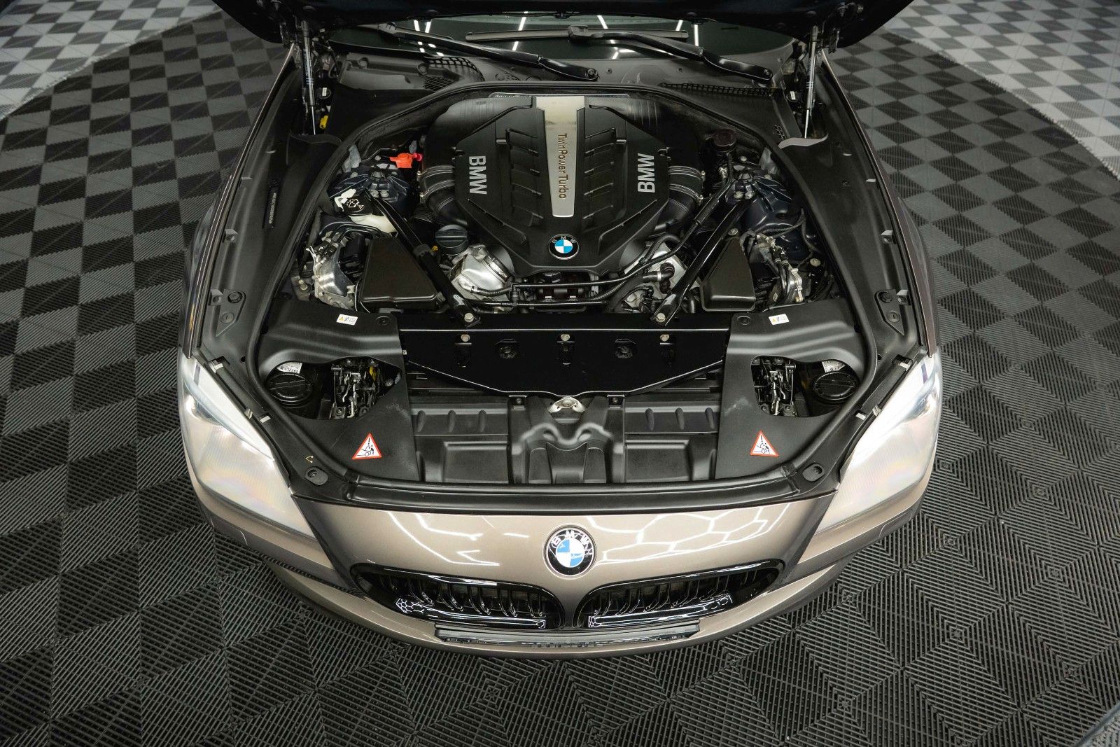 BMW 650 Gran Coupé 2012, 149 760 км, 330 kW (449 PS) бензин, автомат — фото 4