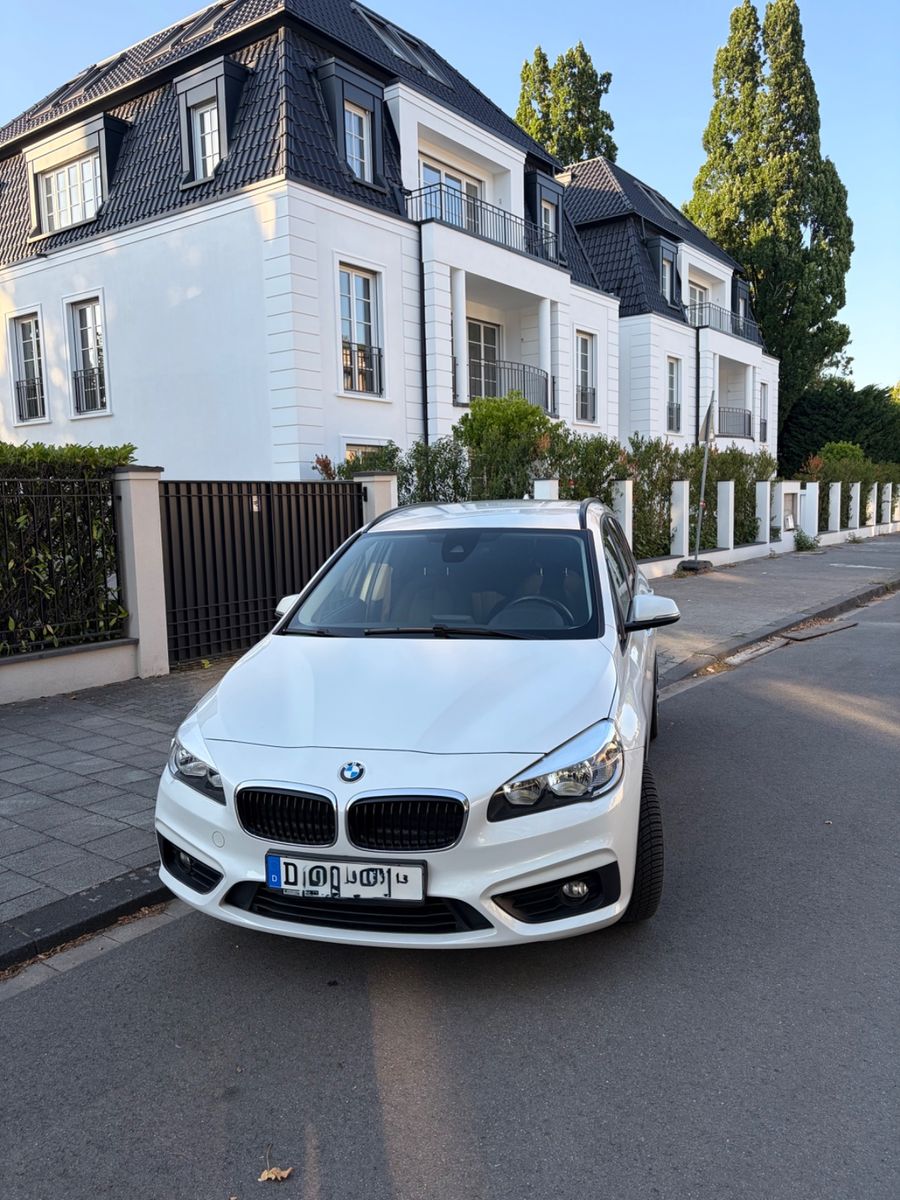 BMW 216 Gran Tourer 2016, 70 000 км, 75 kW (102 PS) бензин, schaltgetriebe — фото 2