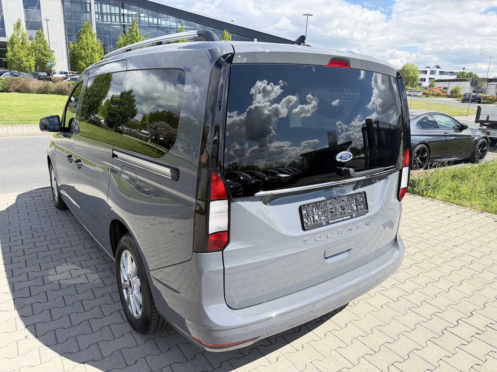Ford Grand Tourneo 2024, 36 150 км, 90 kW (122 PS) дизель, автомат — фото 5