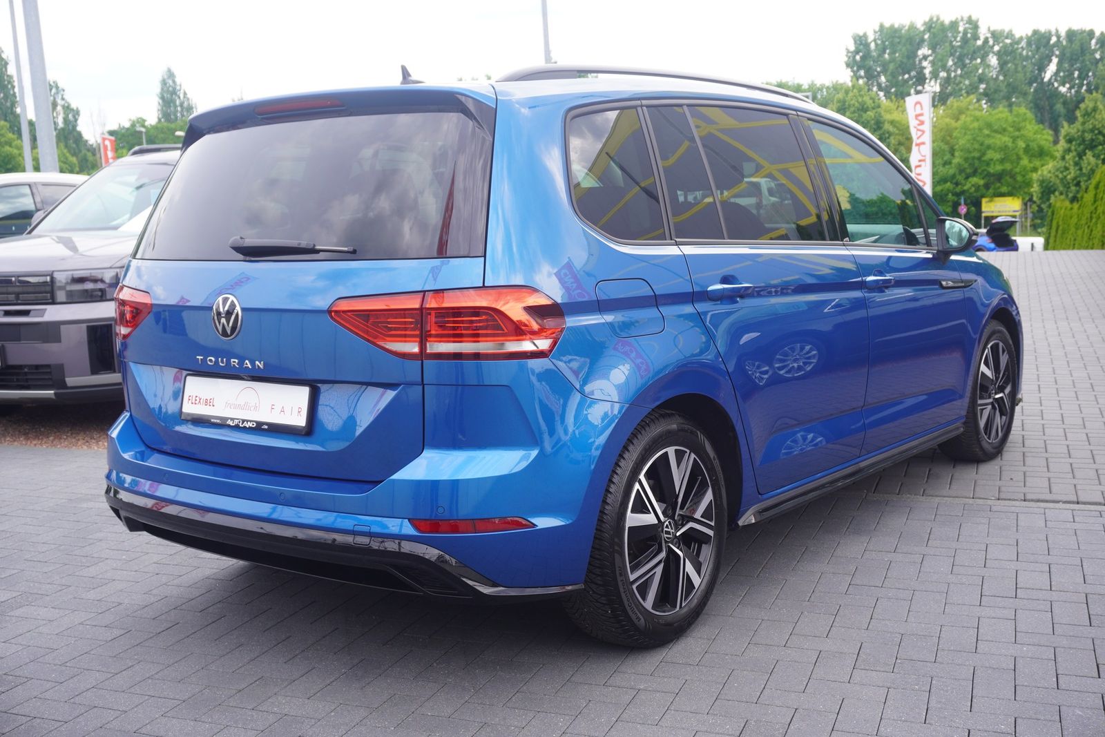 Volkswagen Touran 2022, 39 473 км, 110 kW (150 PS) бензин, автомат — фото 5