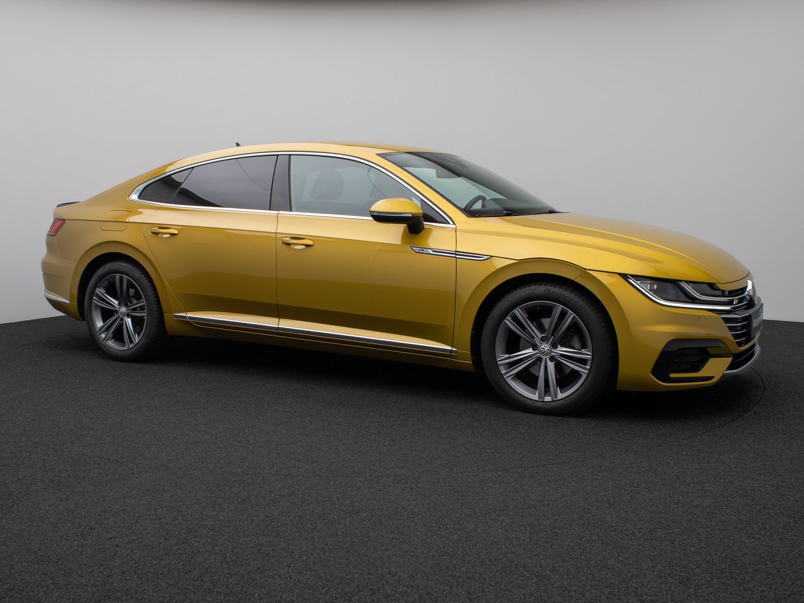 Volkswagen Arteon 2020, 97 010 км, 140 kW (190 PS) бензин, автомат — фото 4