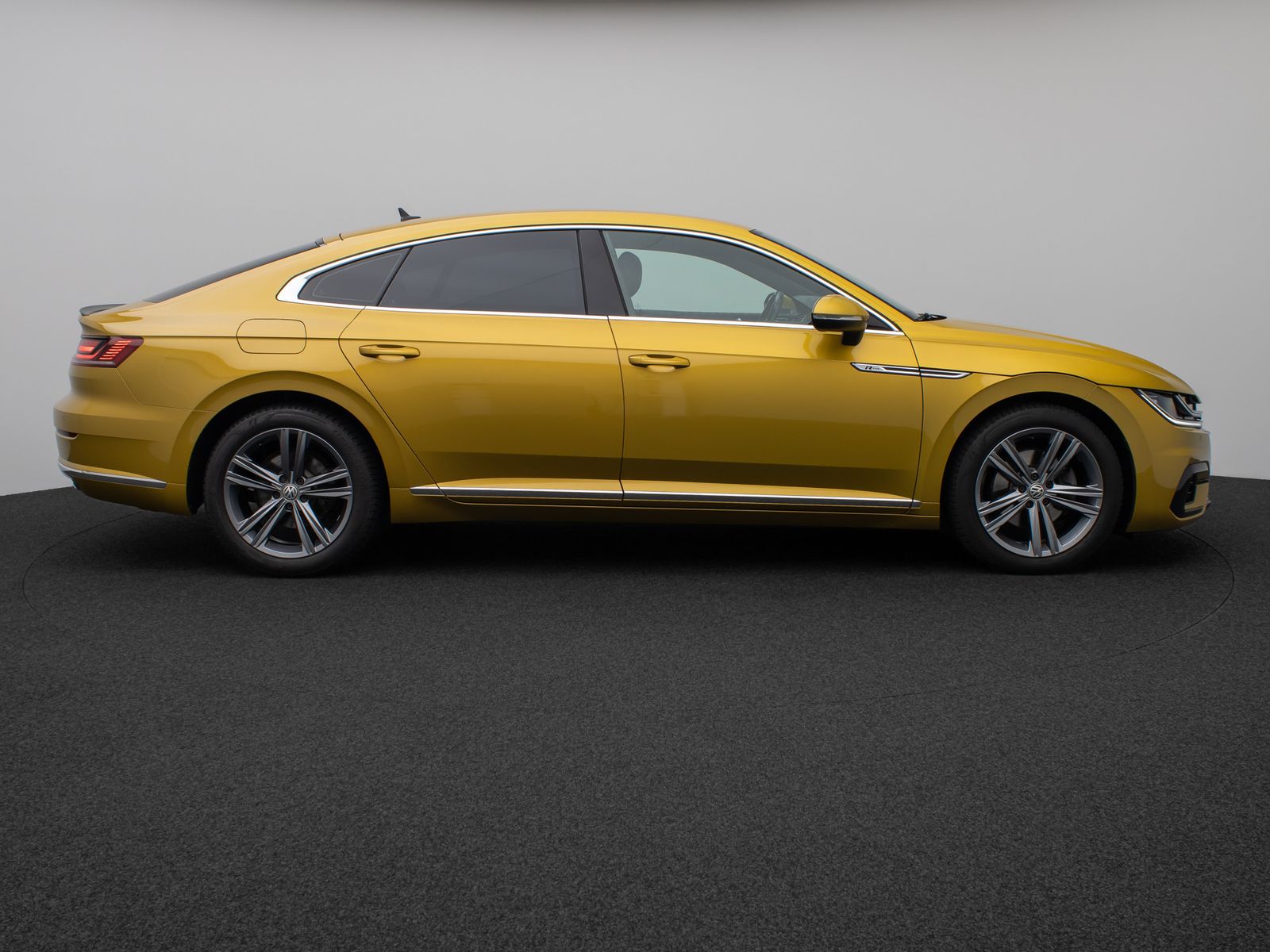 Volkswagen Arteon 2020, 97 010 км, 140 kW (190 PS) бензин, автомат — фото 5