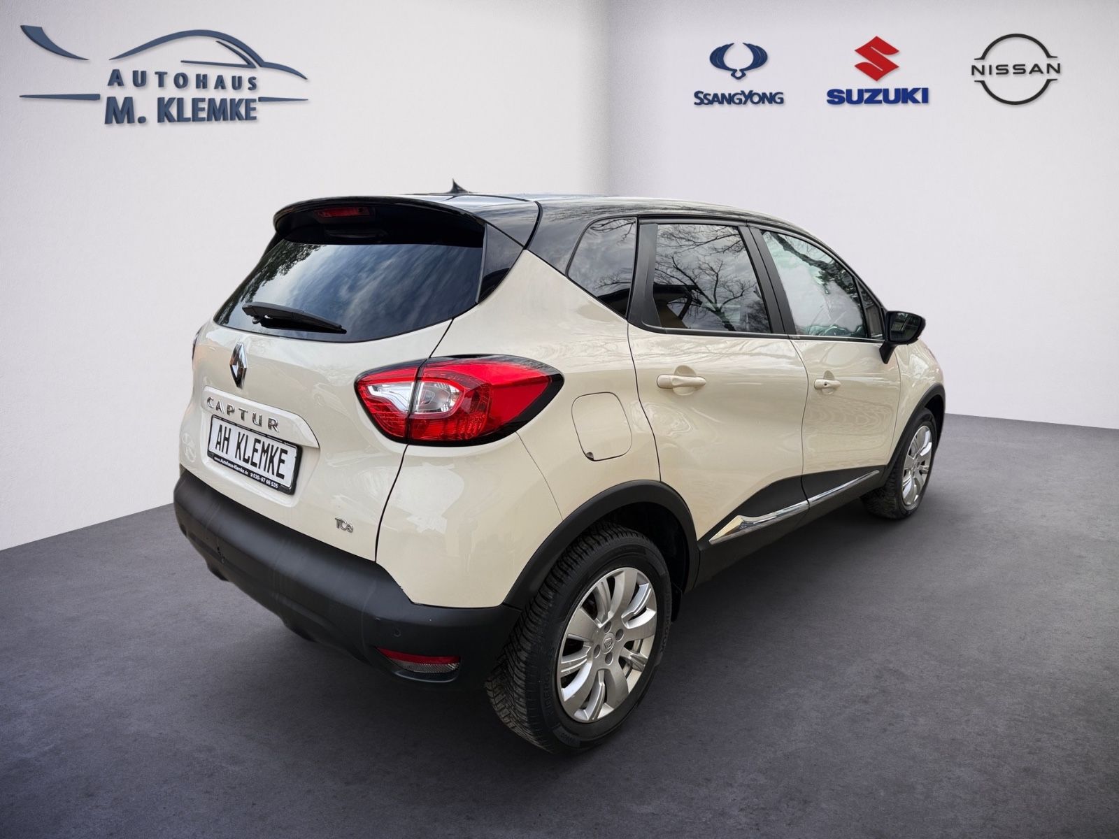 Renault Captur 2015, 72 000 км, 66 kW (90 PS) бензин, schaltgetriebe — фото 3