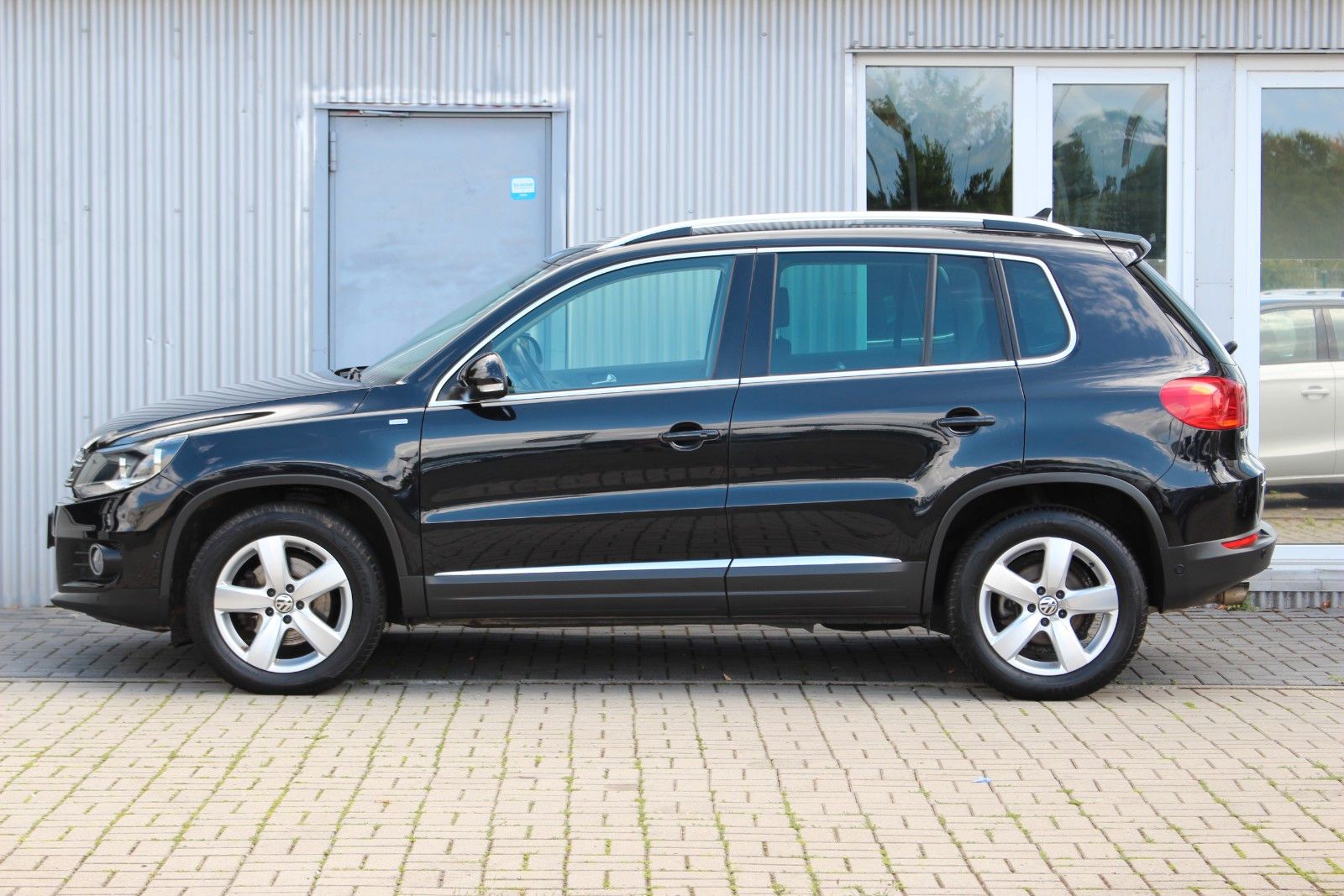 Volkswagen Tiguan 2014, 96 798 км, 90 kW (122 PS) бензин, schaltgetriebe — фото 2