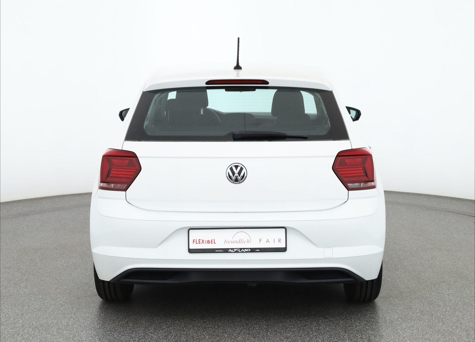 Volkswagen Polo 2018, 74 970 км, 48 kW (65 PS) бензин, schaltgetriebe — фото 4